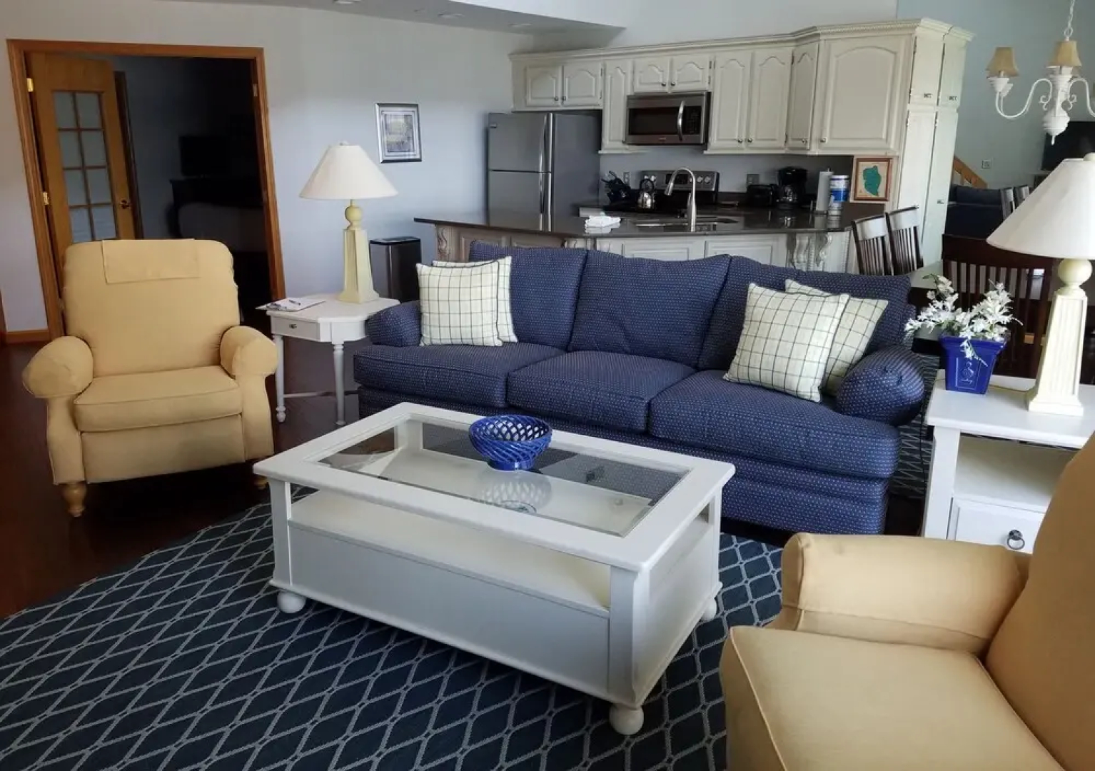 Culver Cove Lakeside Condominiums