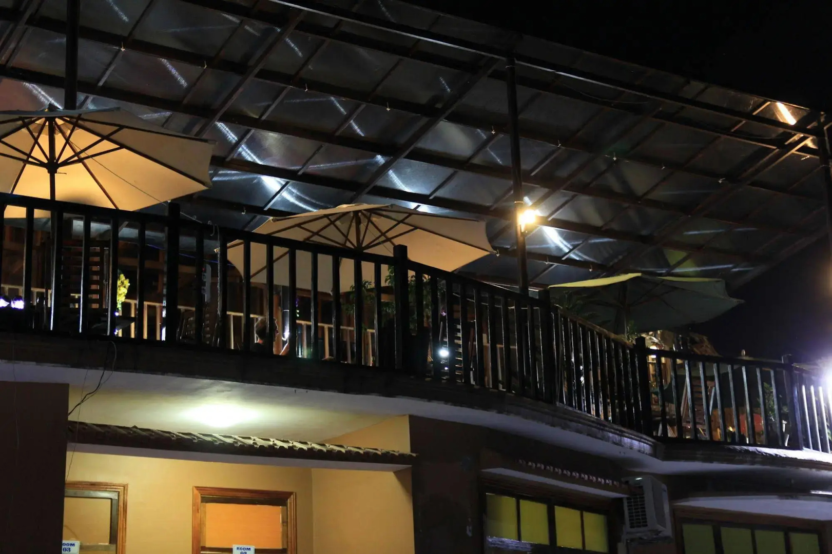 Phong Nha Lake House