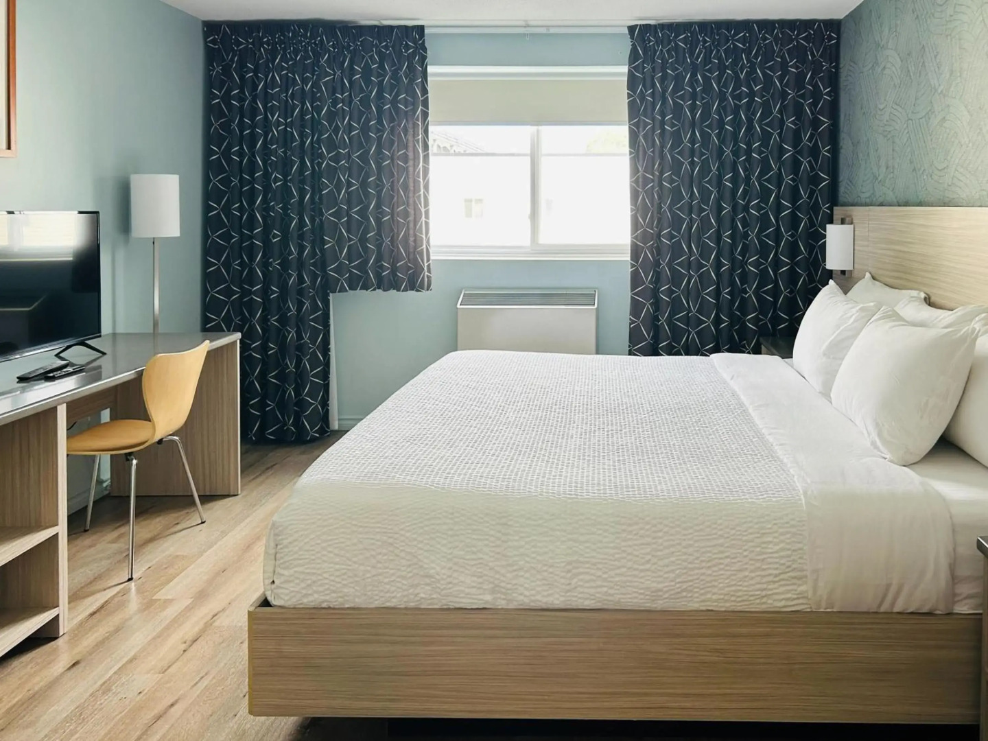 Motel 6 Niagara Falls, ON – Near the Falls