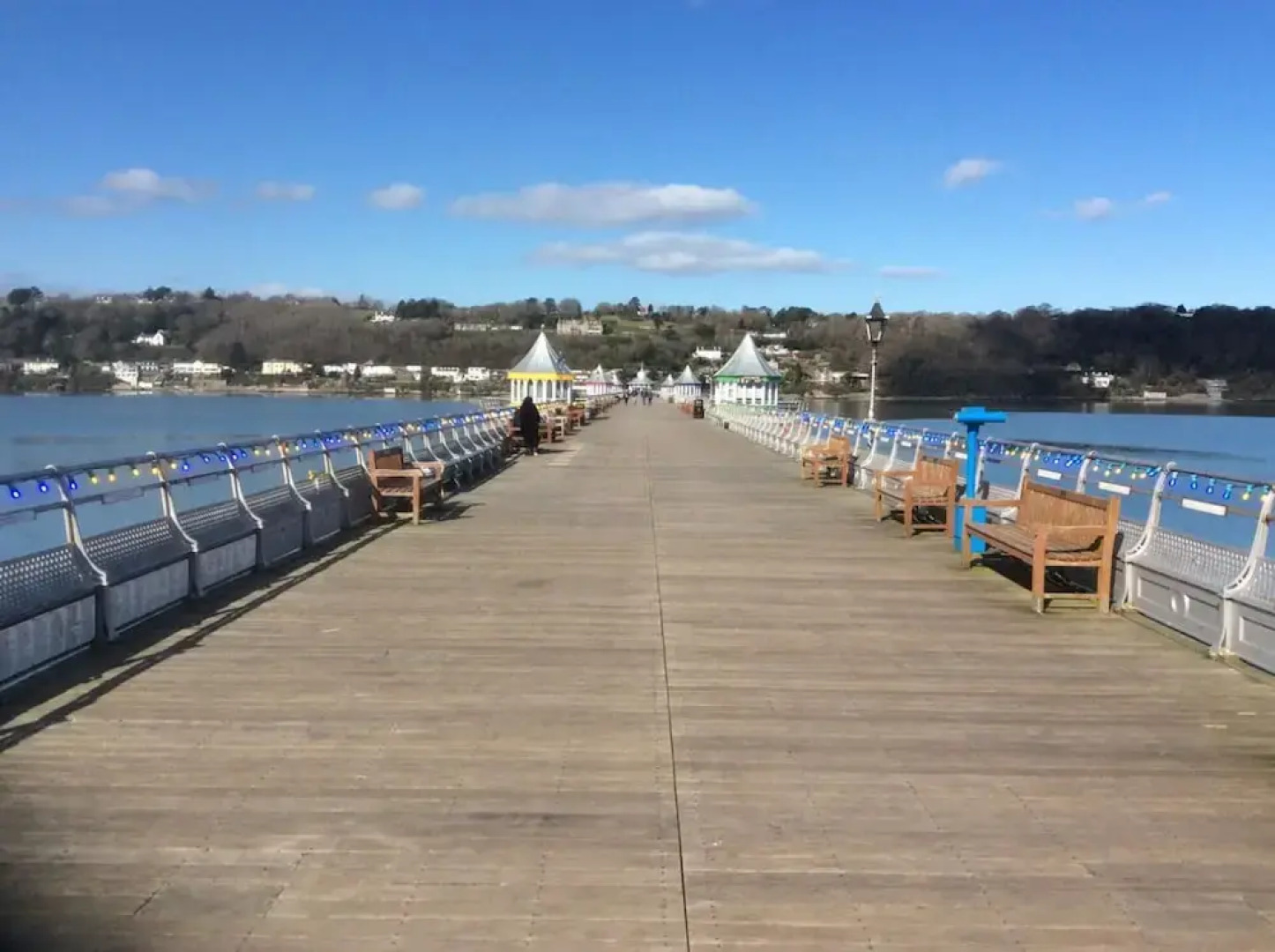 Lovely 4-bed Victorian House in Bangor by the sea