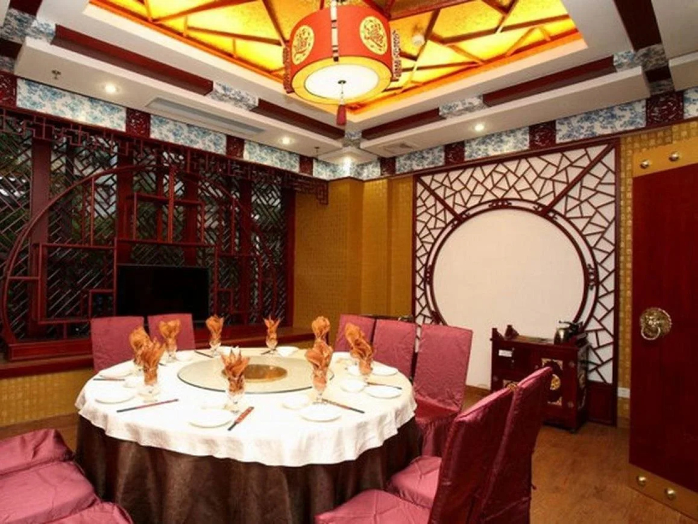 Zhongshan Junyi Apartment Hotel