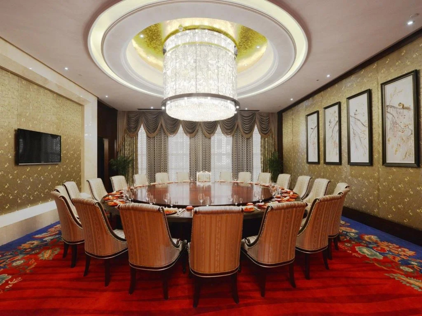 Zhongle Baihua Hotel