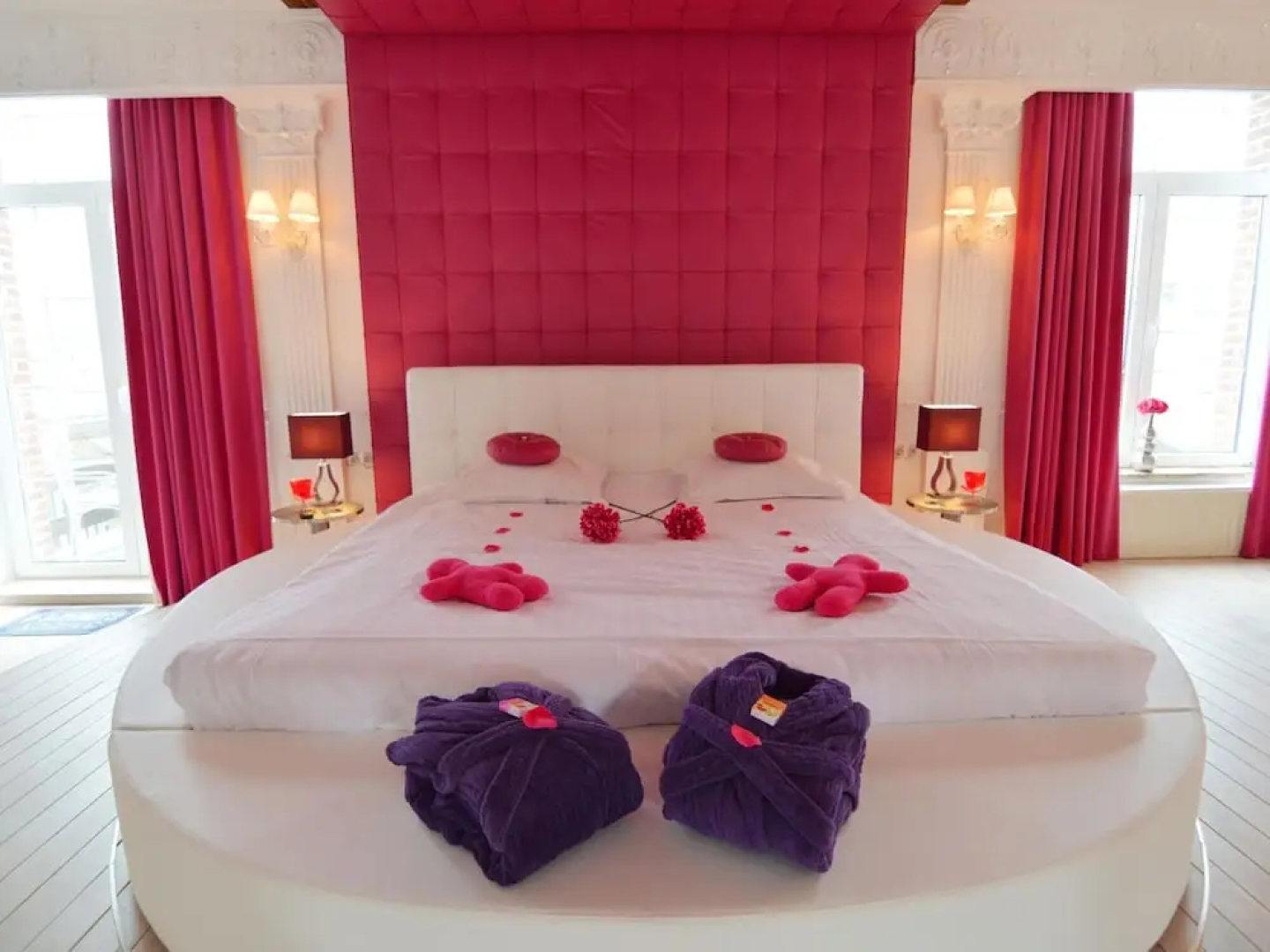 Lush Apartment with Sauna, Hot Tub, Mountain Views in Ensival