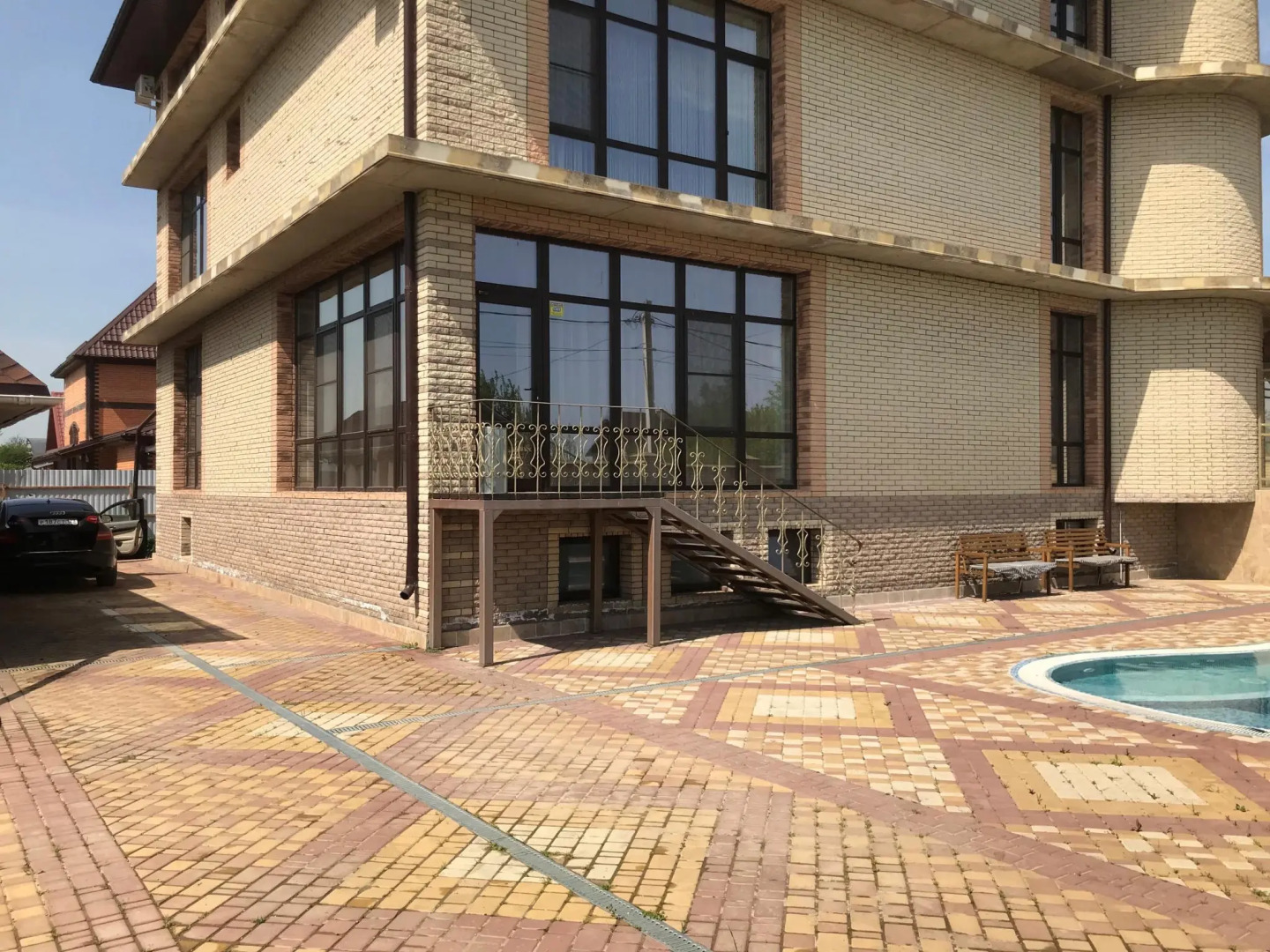 Вилла Казачка