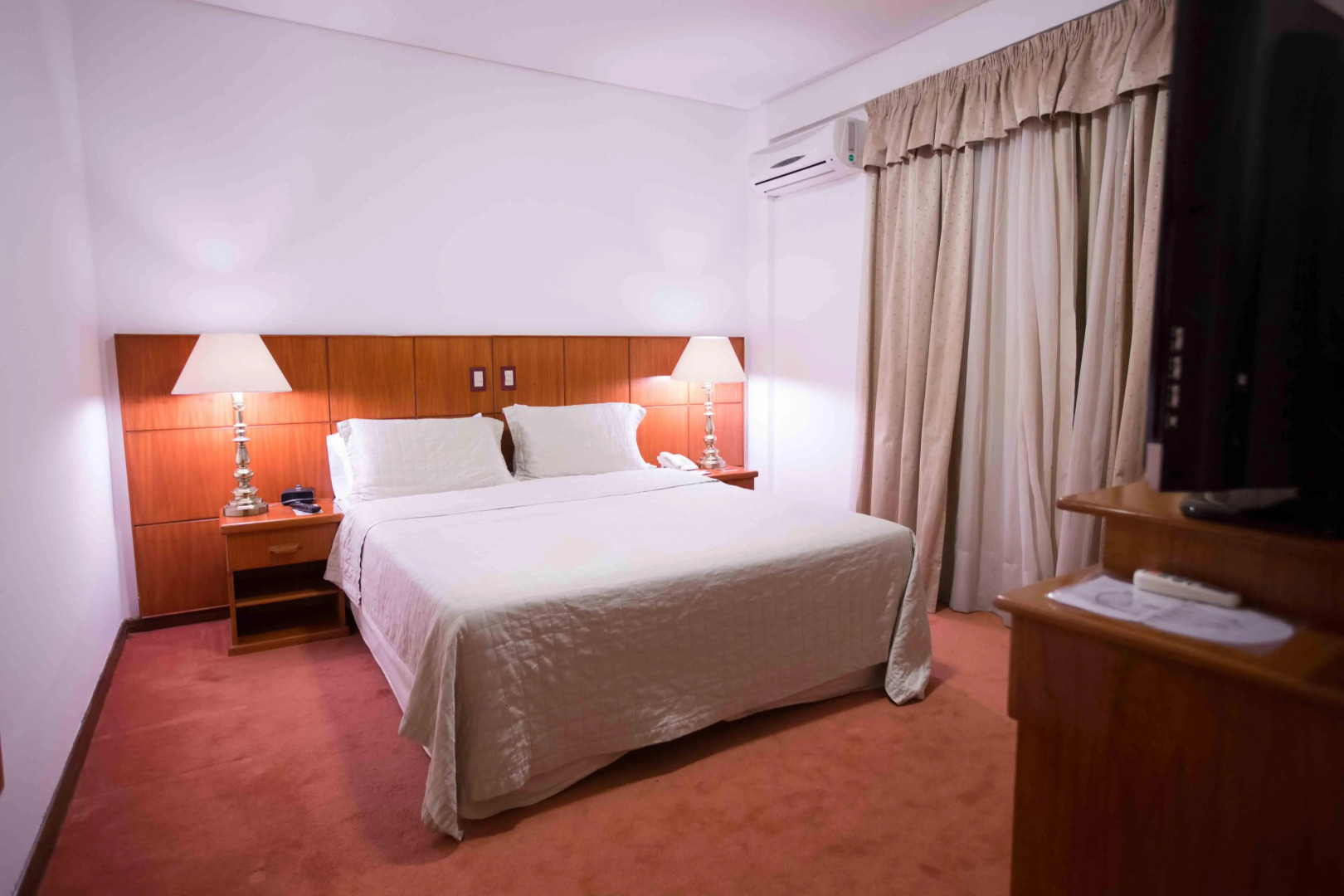 Las Ventanas Suites Hotel