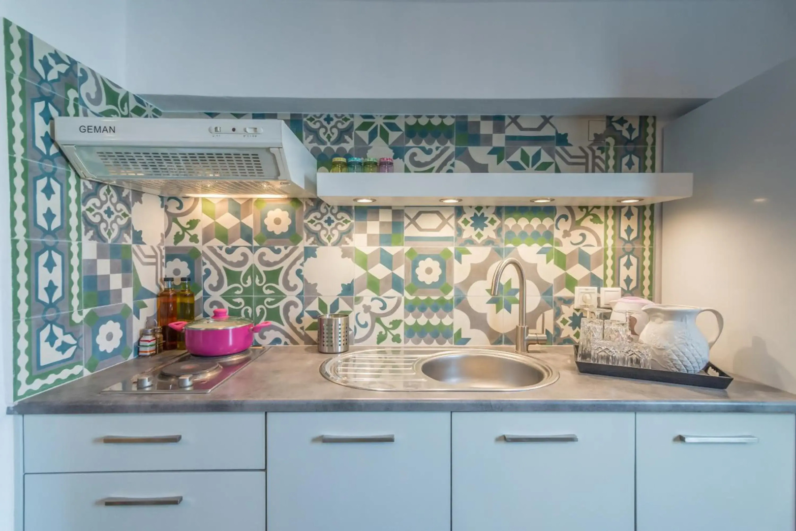 Eiriana Luxury Suites