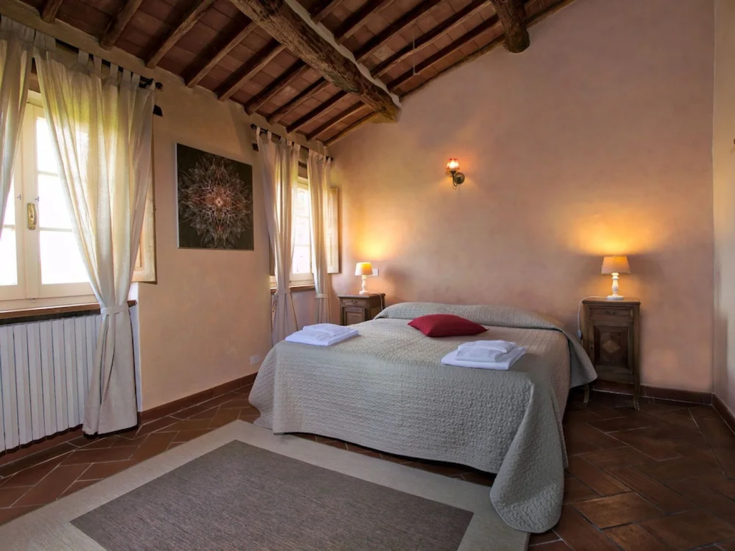 Majestic Farmhouse in Lucignano With Swimming Pool