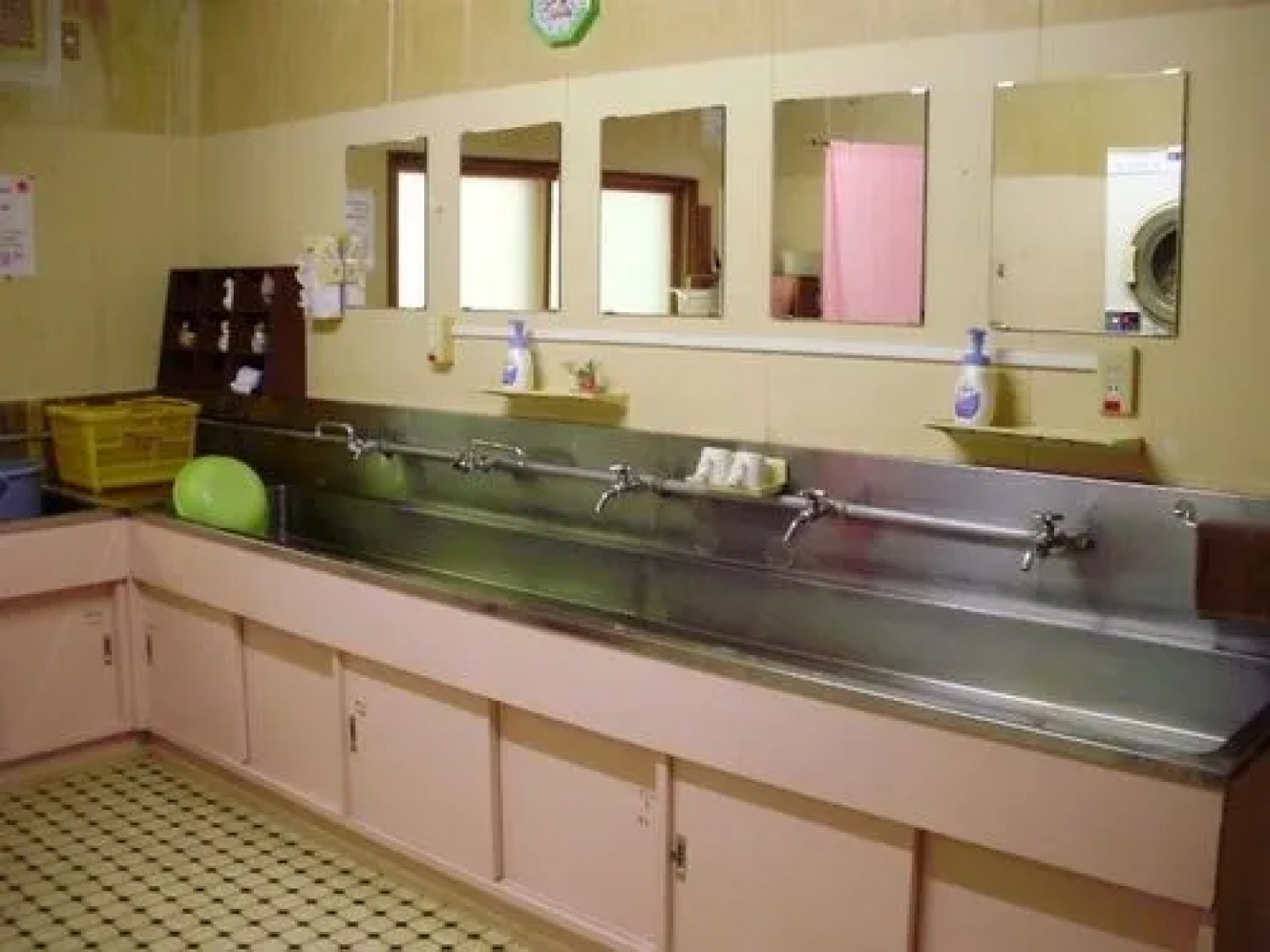 Shiretoko Iwaobetsu Youth Hostel