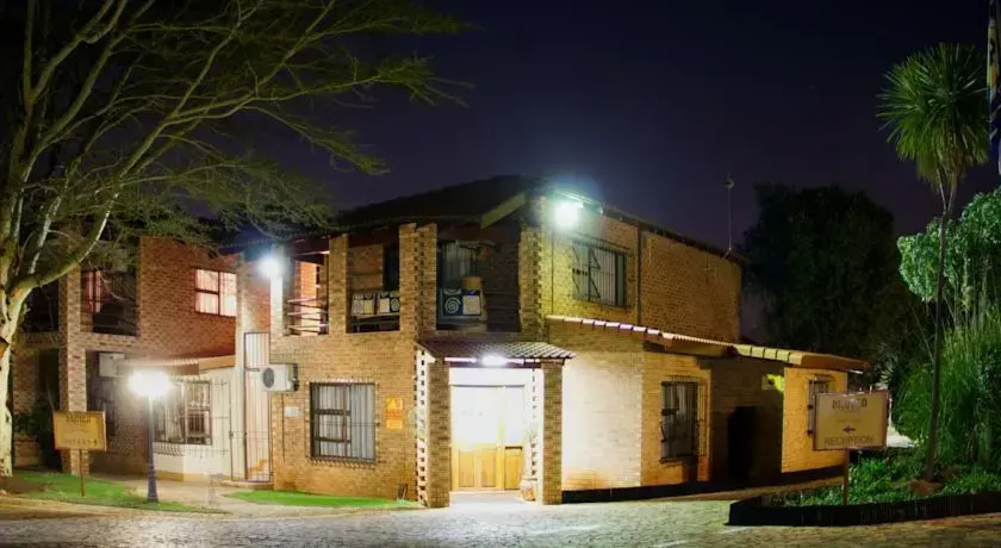 Protea Guest Cottages & Conference Centre