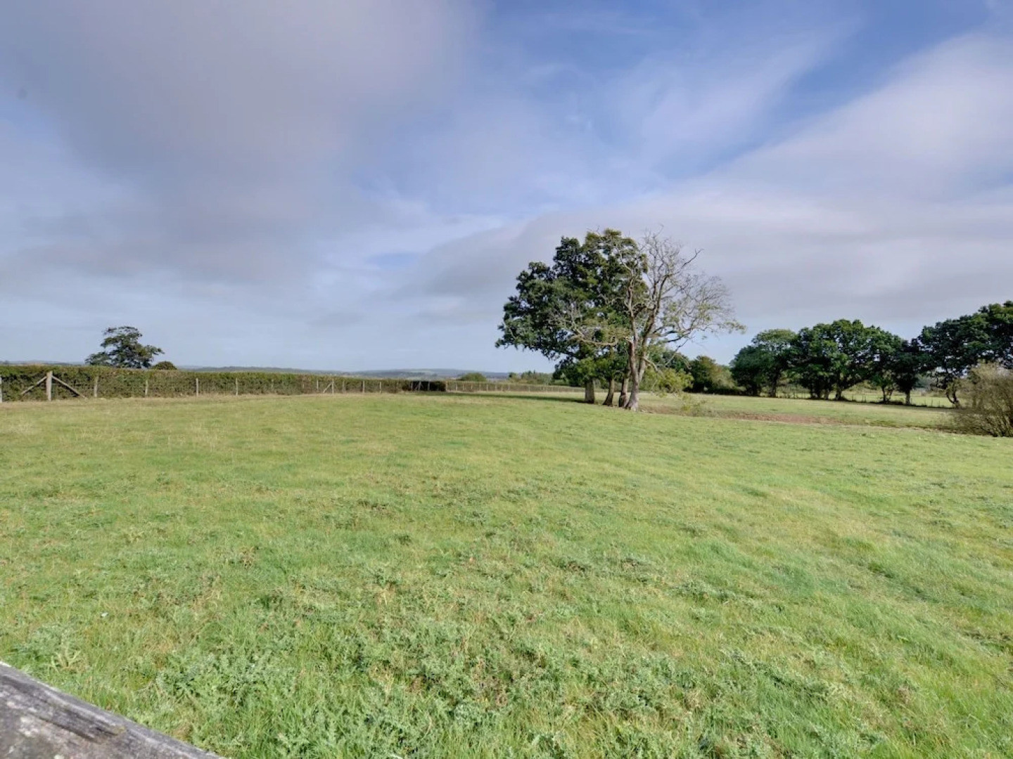 Lovely Holiday Home With Many Wooden Details in Nice Location