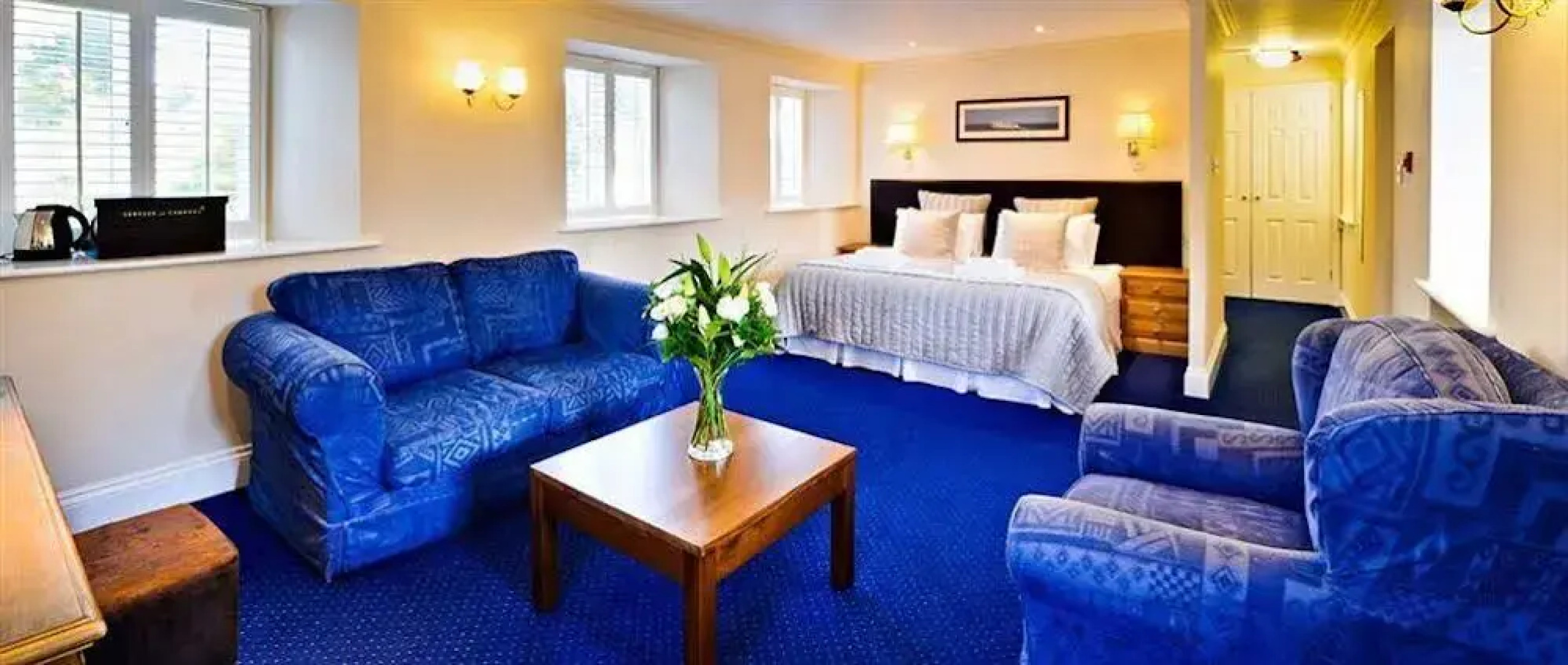 The White House Hotel