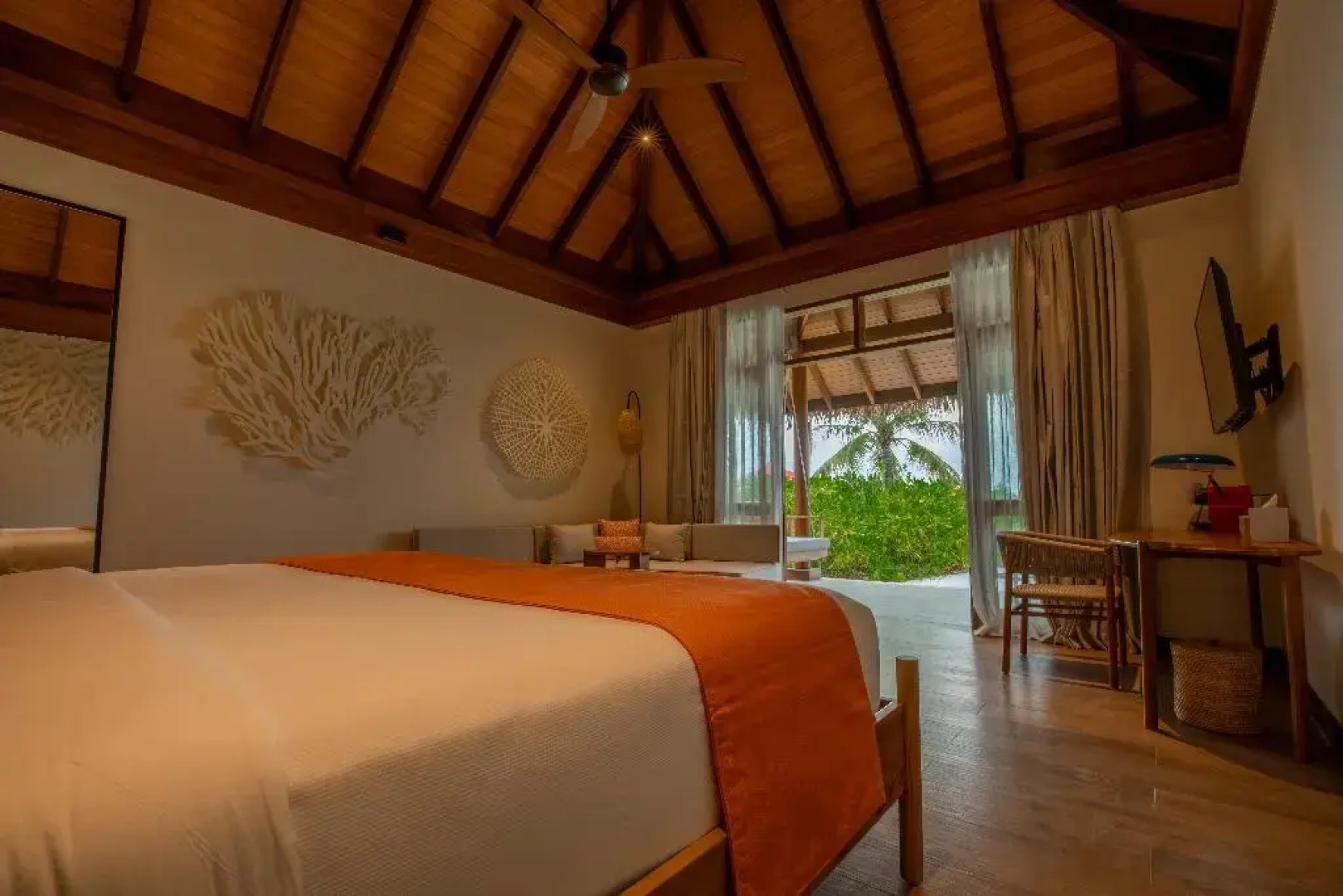 Курорт Melia Whale Lagoon Maldives   