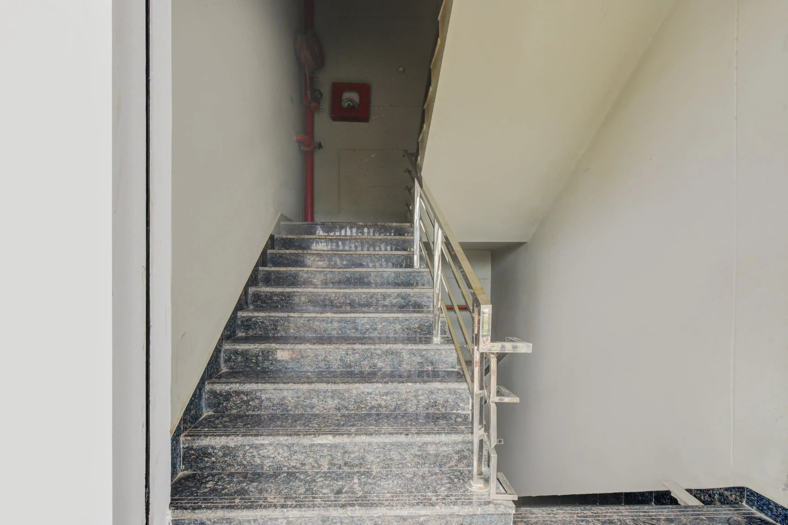 Townhouse Oak Shri Jagannath Temple Formerly Sai Thrishul Grand