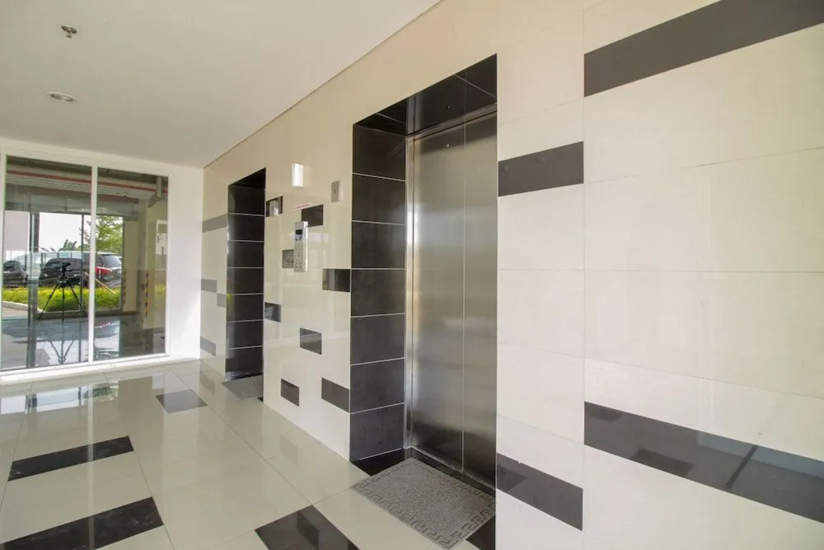 OYO Flagship 1260 Sentraland Karawang