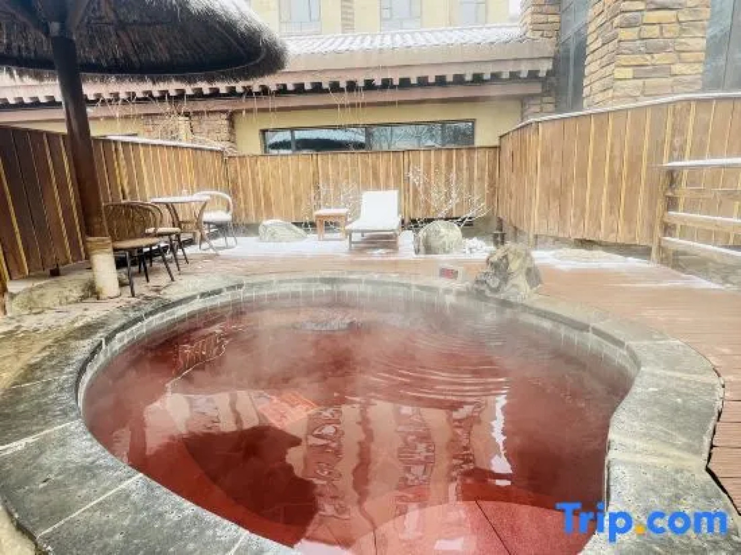 Manpu Tianmu Yangyan Hot Spring Hotel (Zhenbeibao Western Studios See Helan Performing Arts Town)