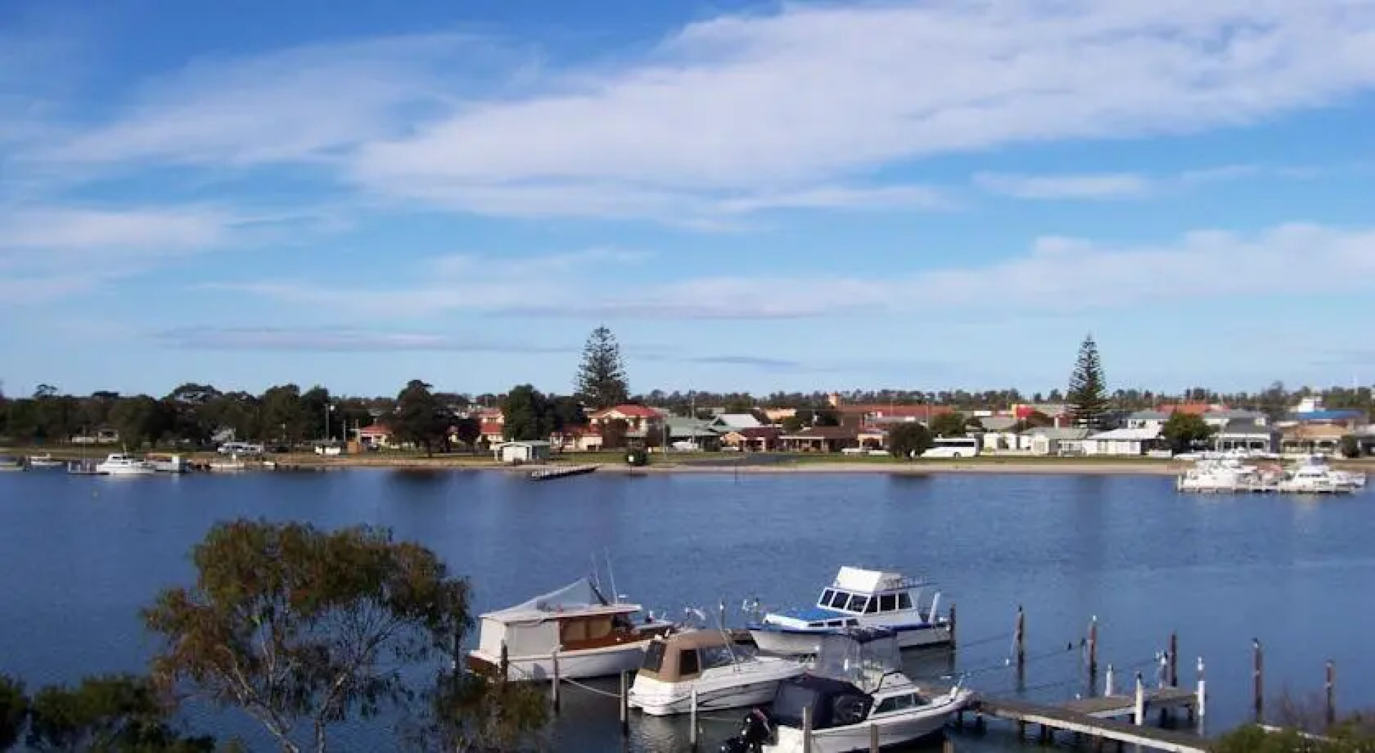 Econo Lodge Absolute Lakes Entrance Motel