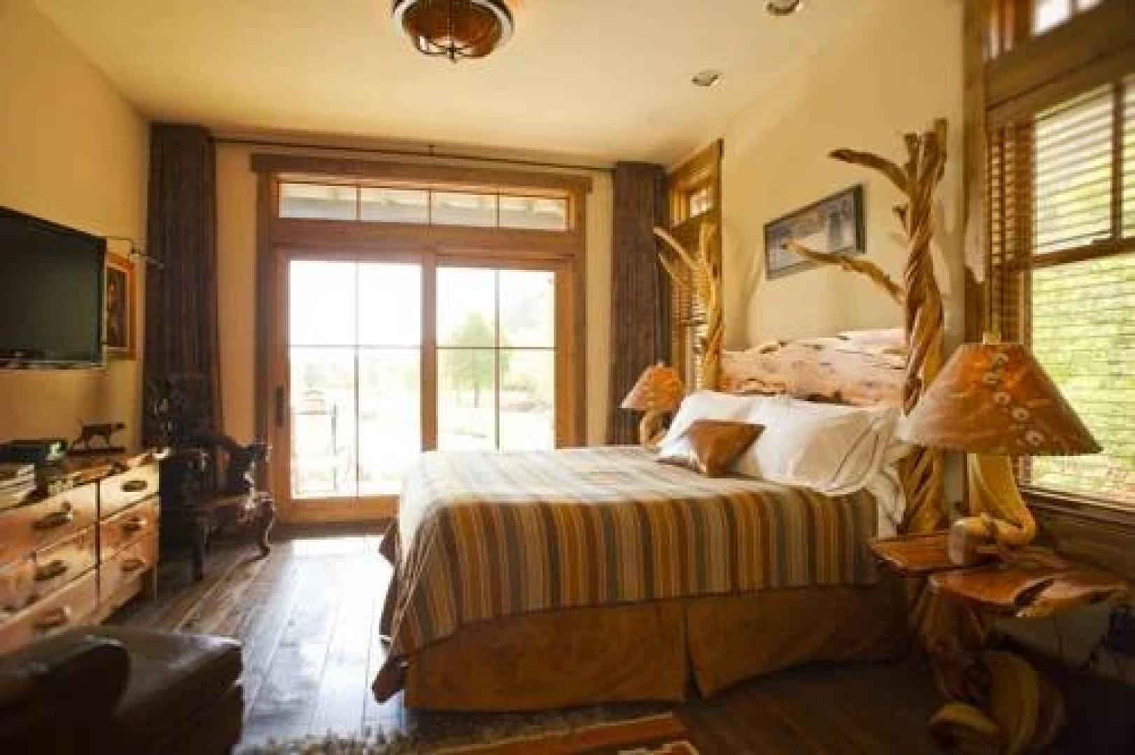 Kessler Canyon, Autograph Collection