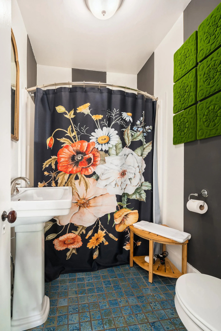 Twin Gables of Woodstock