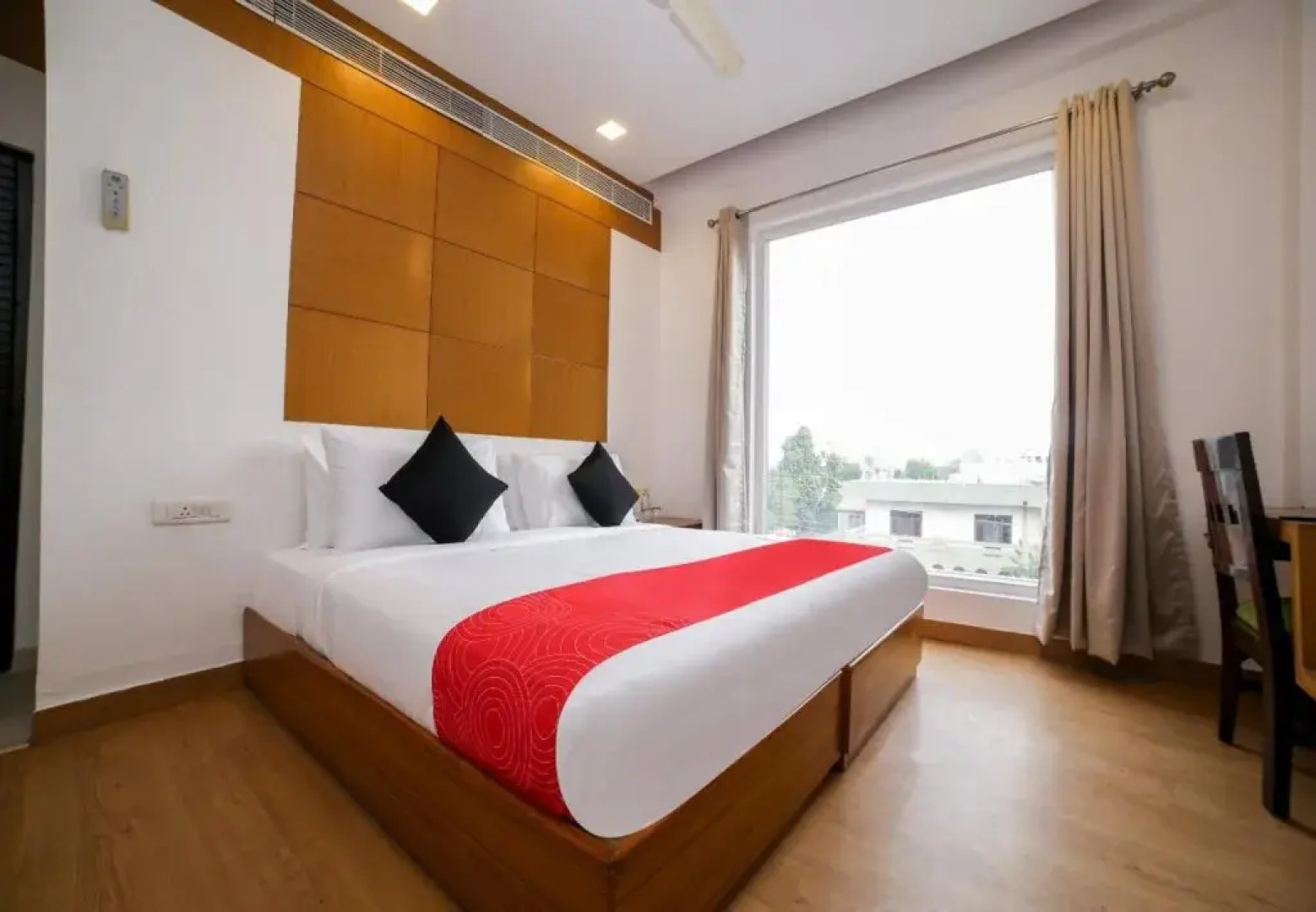 Hotel Tushar Elegant by OYO Rooms