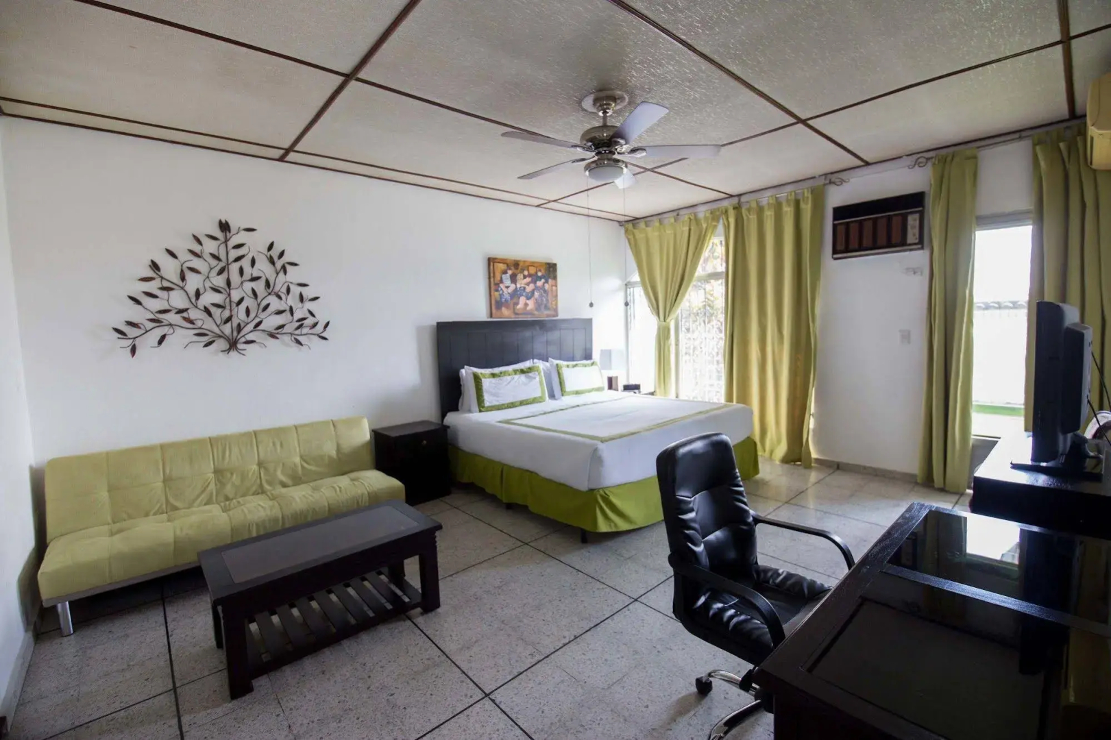 Suites & Apartments San Benito Zona Rosa
