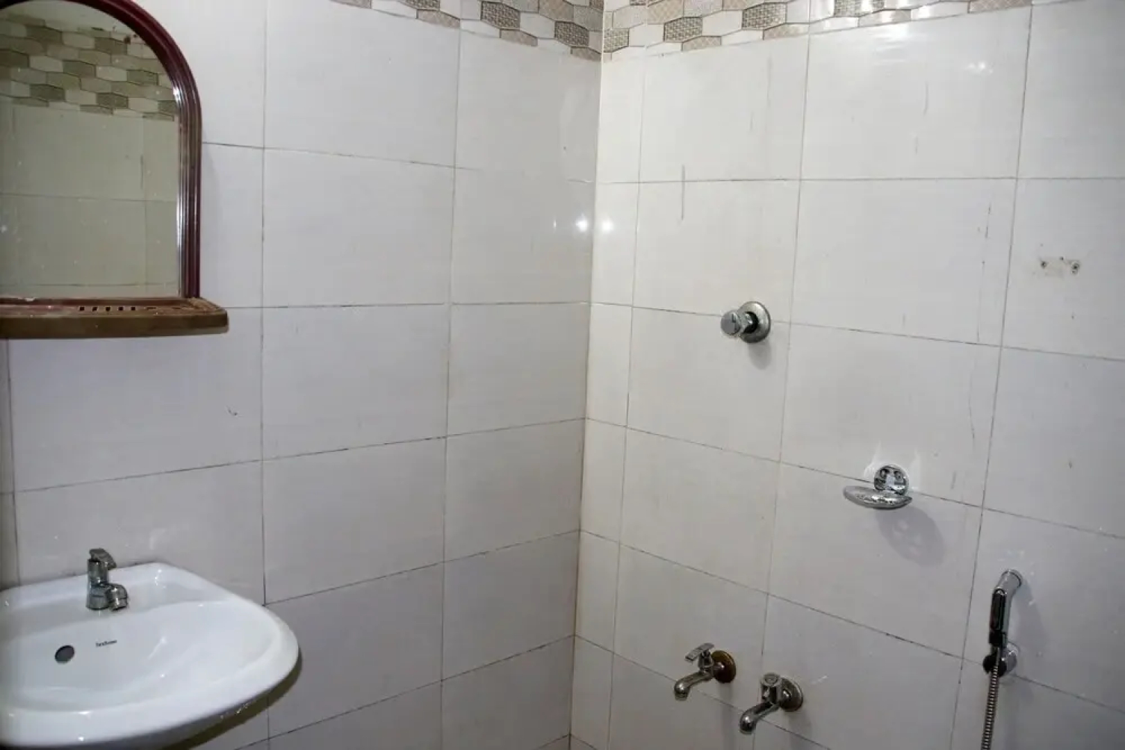 OYO 23423 Hotel Malabar Palace