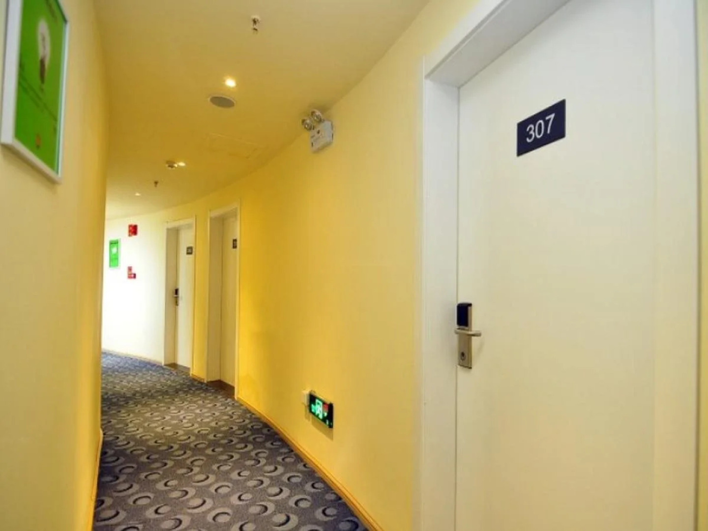 7Days Inn Yuxi Mingzhu Road