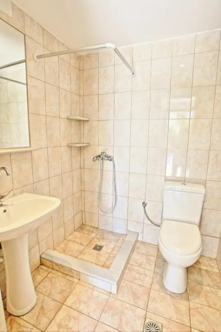 Sea Front Studio Alexandra