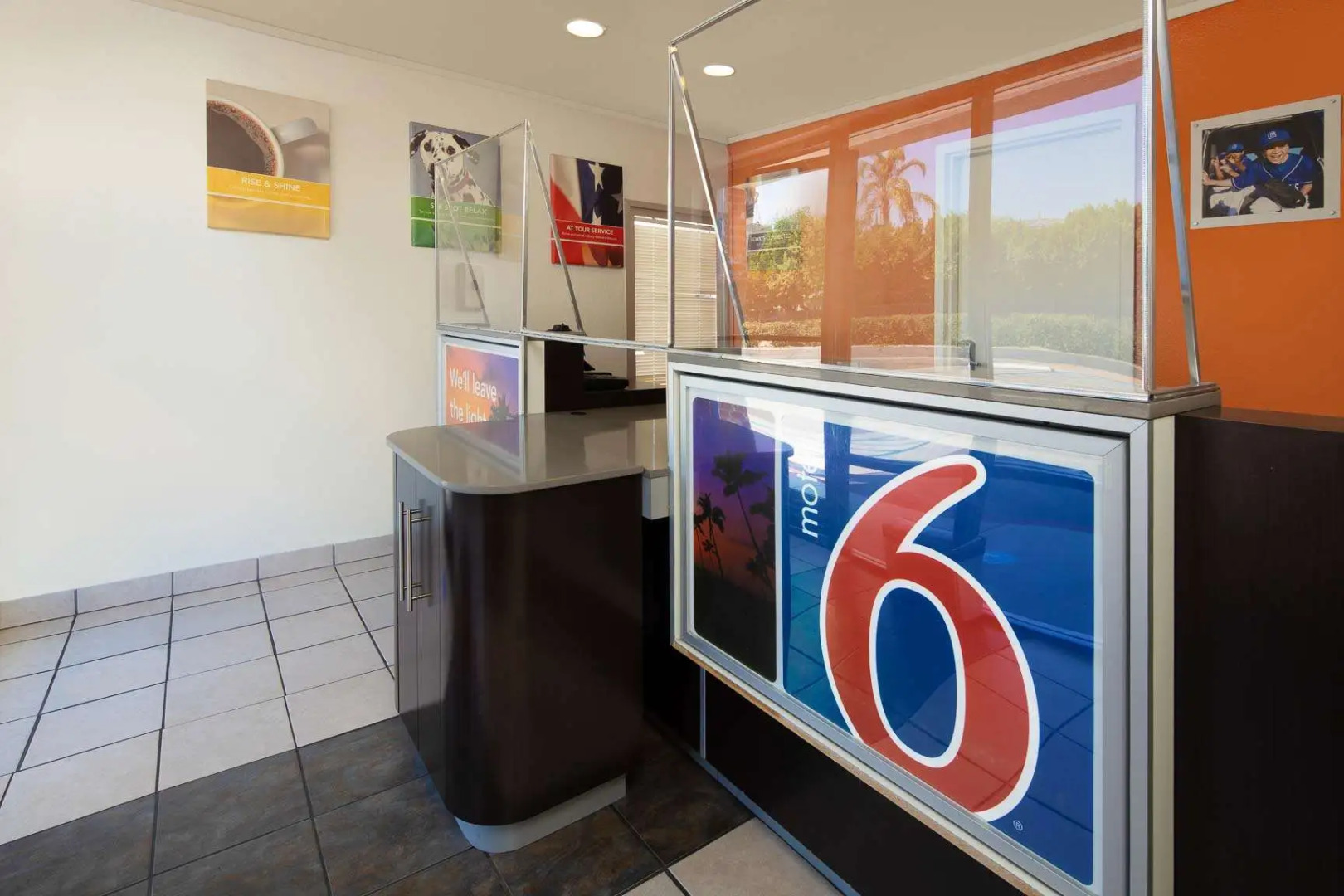 Motel 6 Arcadia, CA - Los Angeles - Pasadena Area