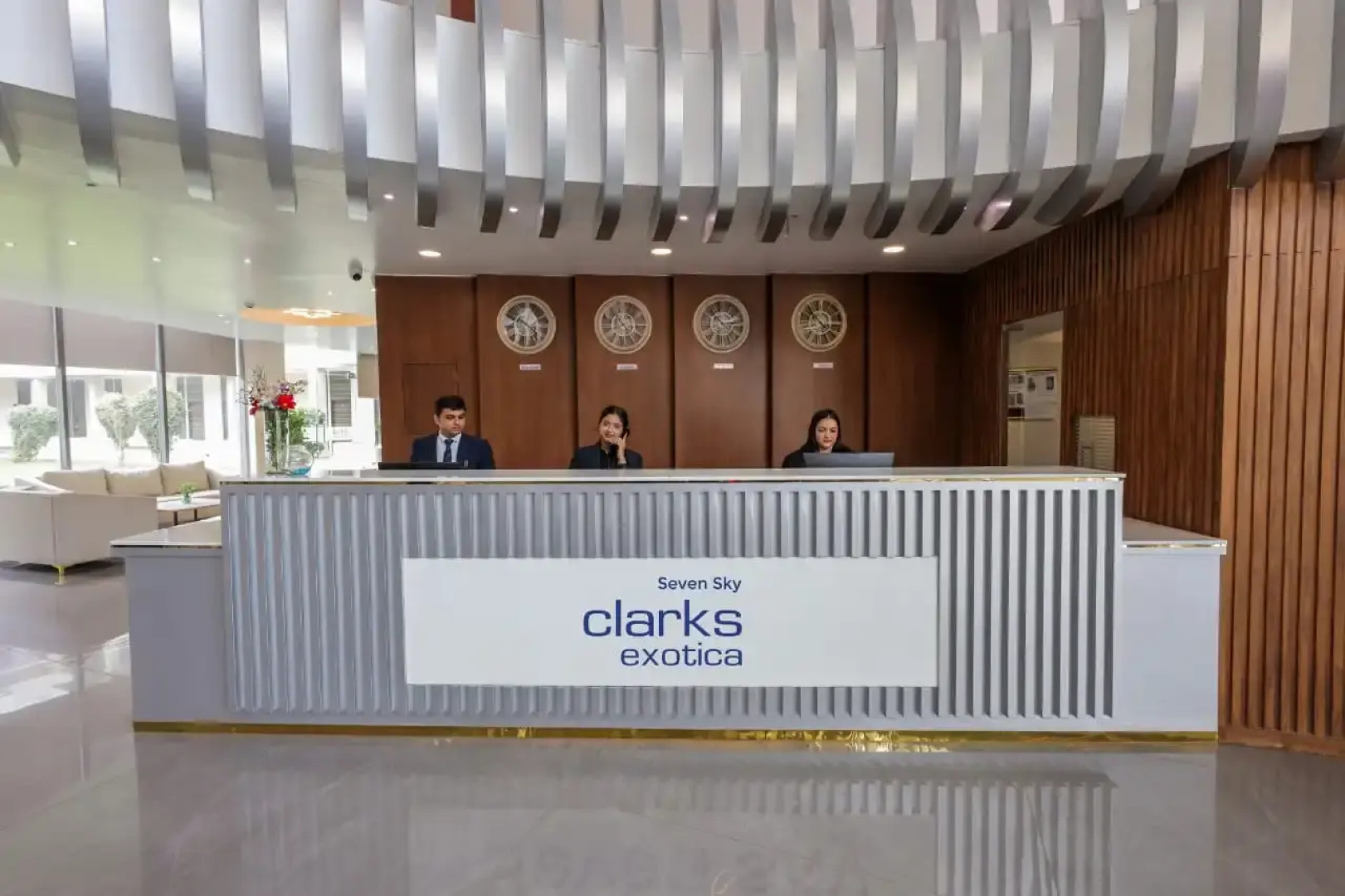 Seven Sky Clarks Exotica