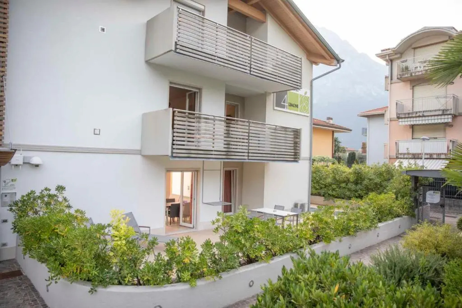 4 Limoni Apartment Resort