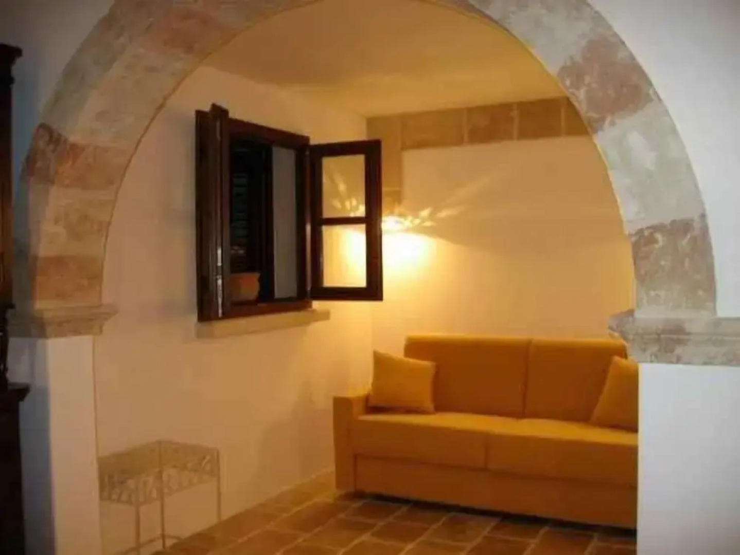 Mirto Sotto - Casa in Pietra sul Mare