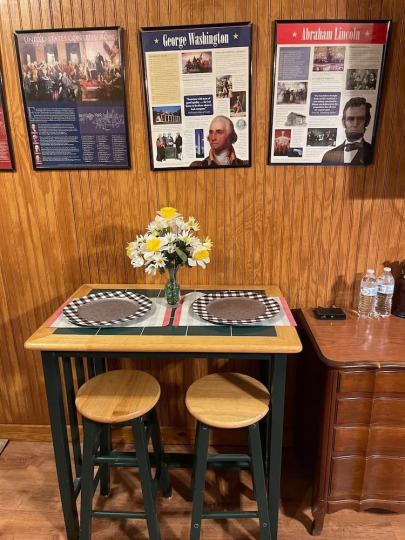 Mountain Aire Cottages, Inn, & Glamping