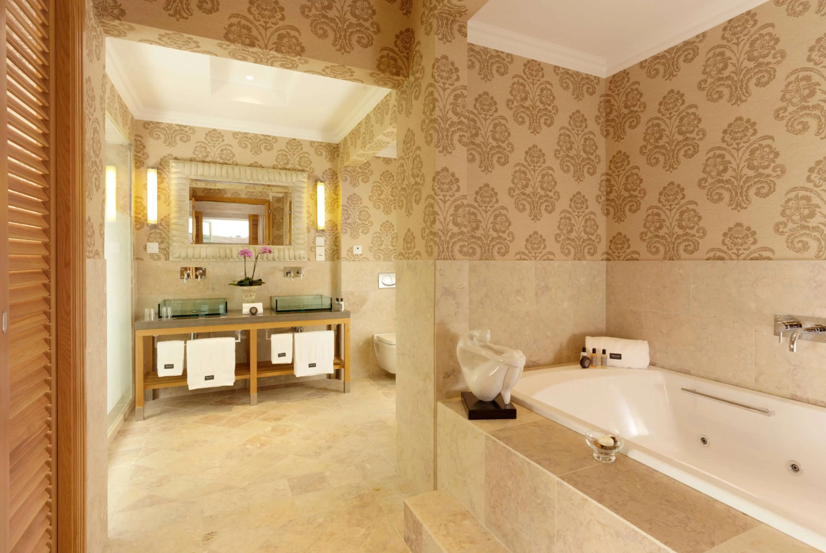 Dolce by Wyndham CampoReal Lisboa