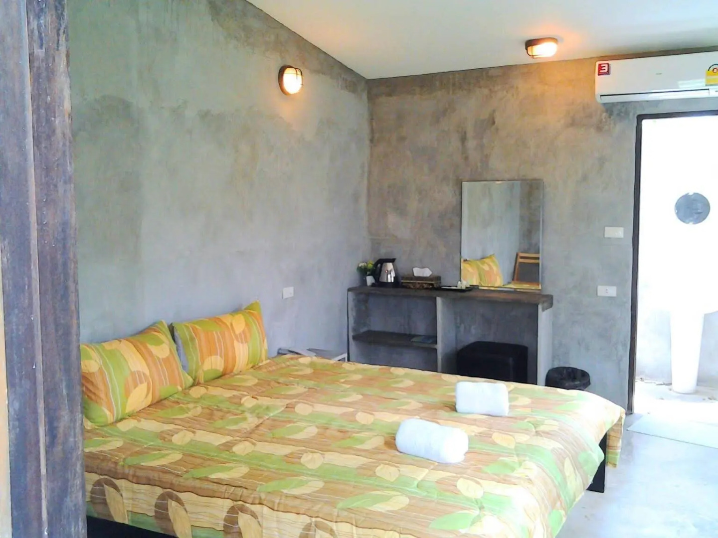 Pran River View Resort