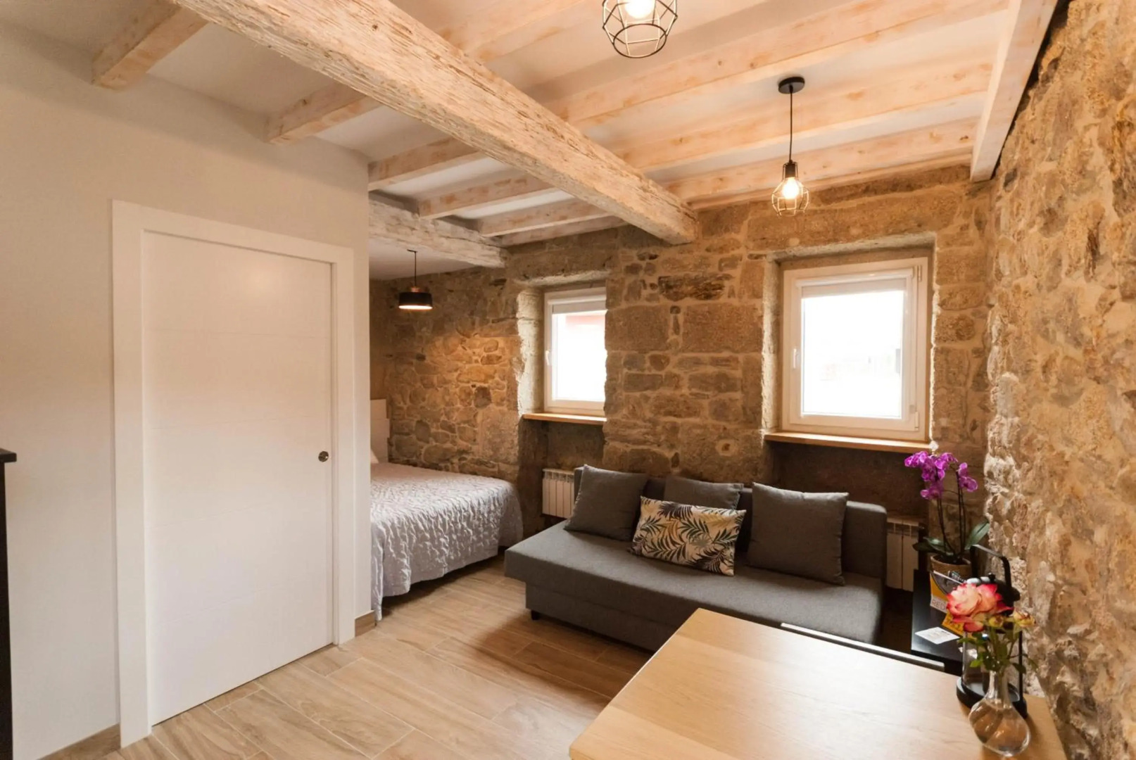 Catapeixe Holiday Apartments