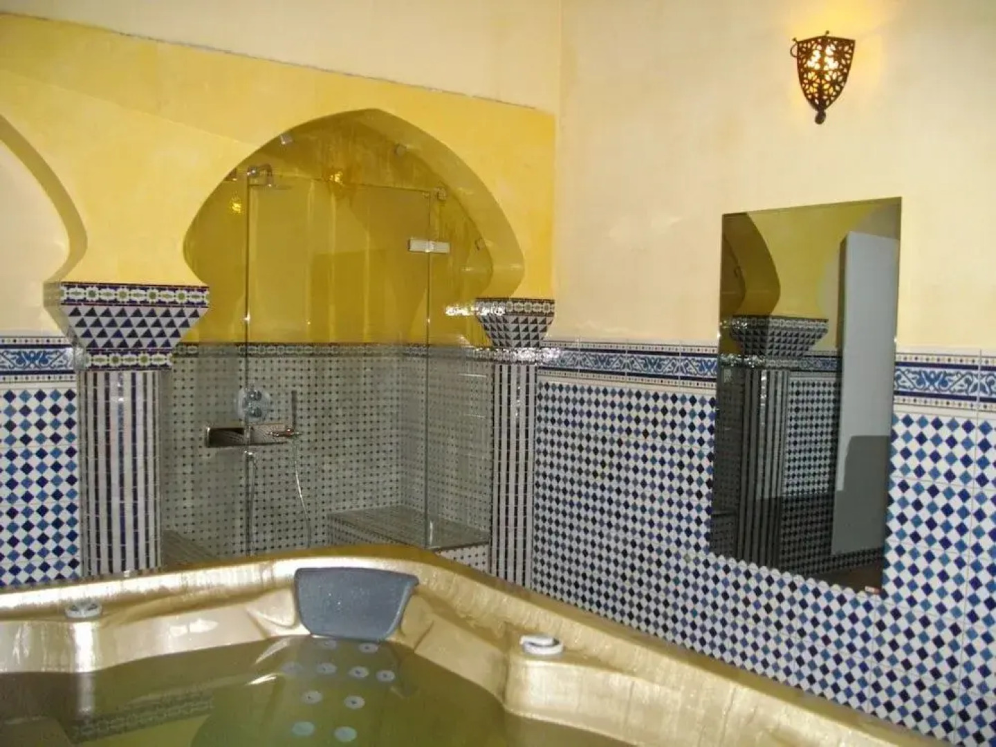 Hôtel la Tour Perrier