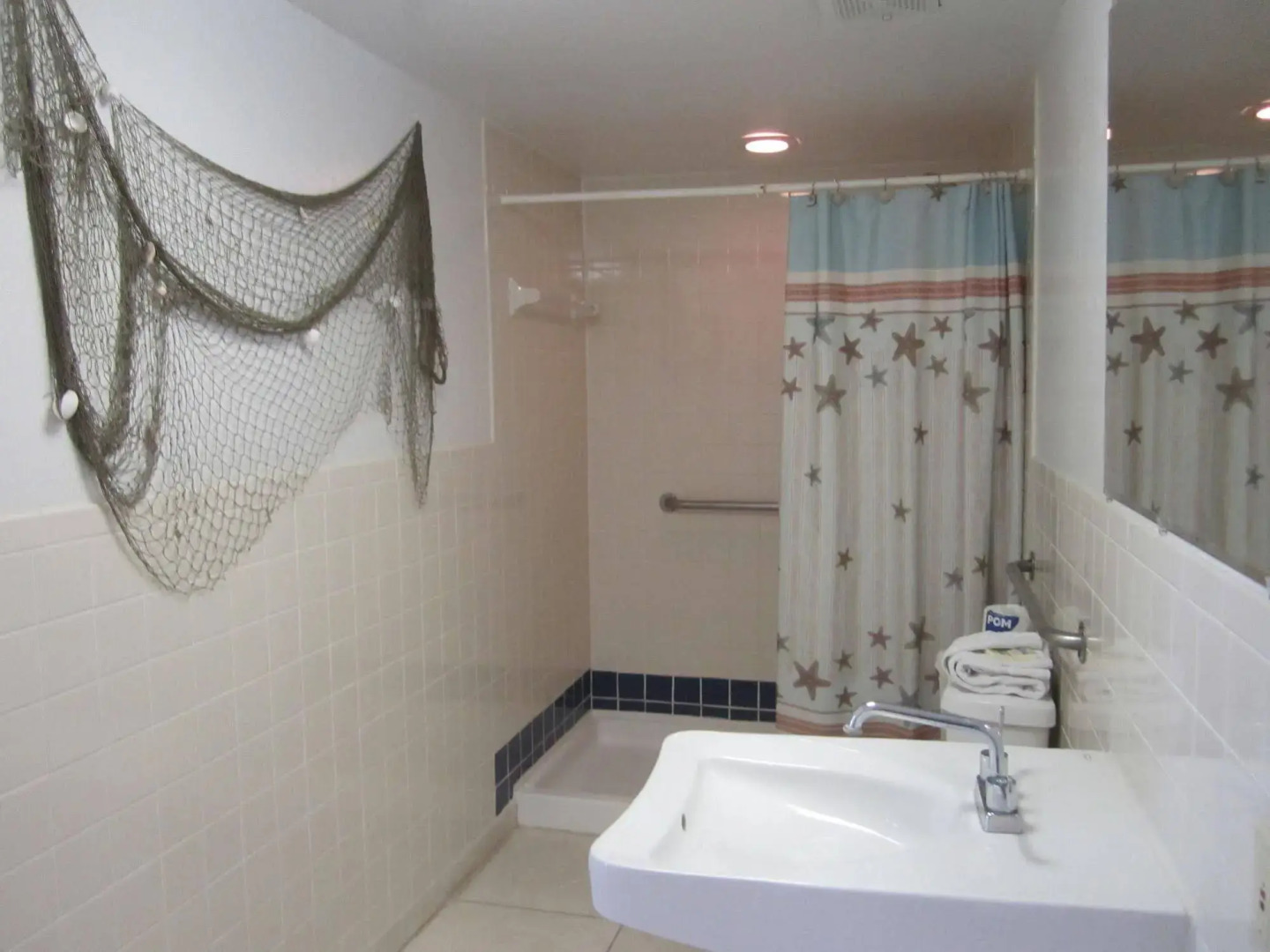 Anchor Inn and Cottages