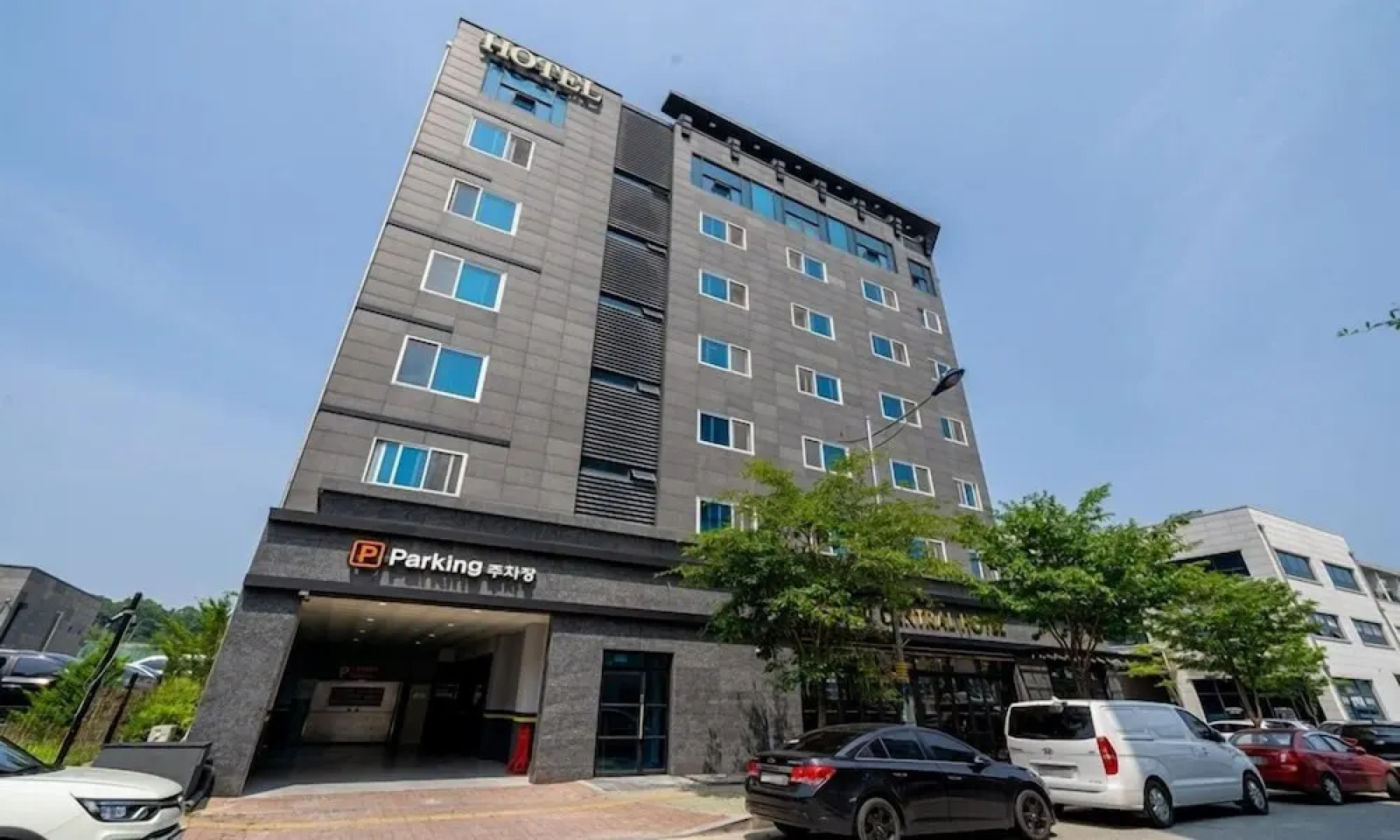 Wonju Central Hotel