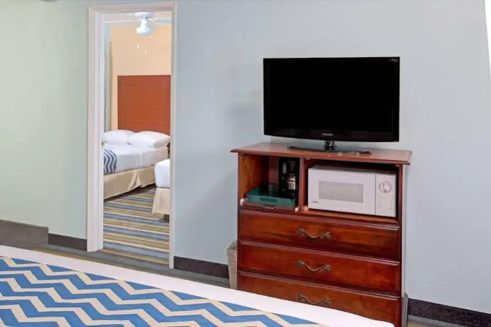 Ramada Limited Bishop