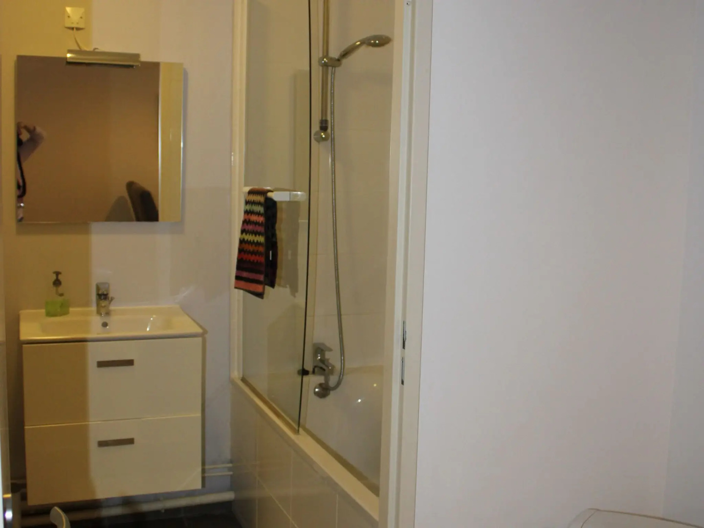 Modern apartment in Bray-Dunes with terrace