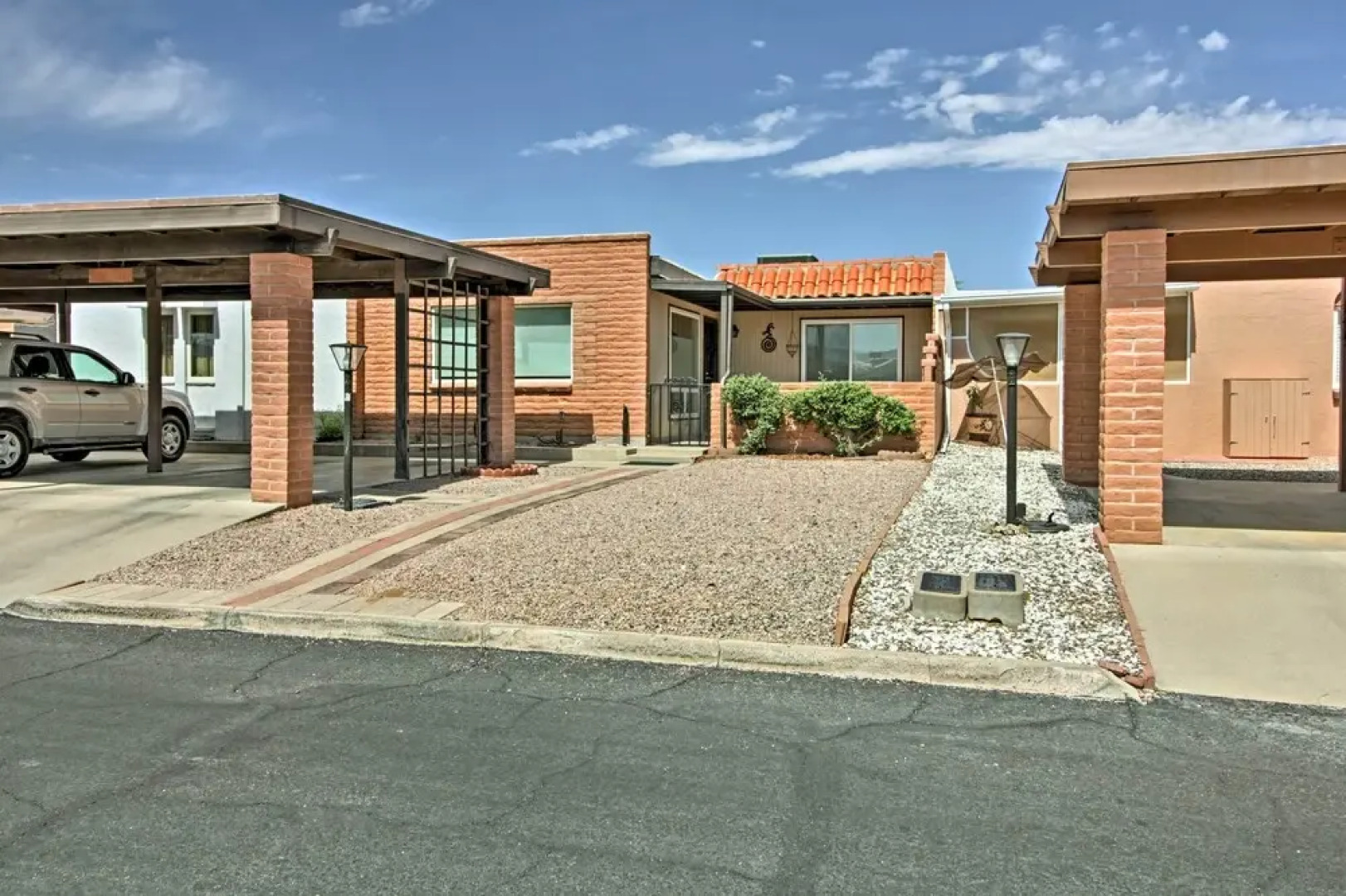 Green Valley Townhome w/ Patio & Resort Amenities