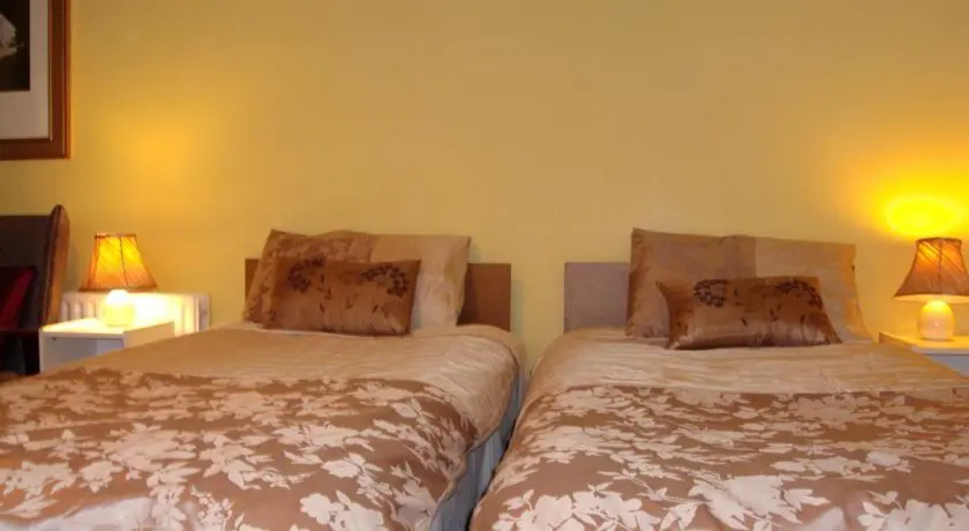 Hollywood Bed and Breakfast