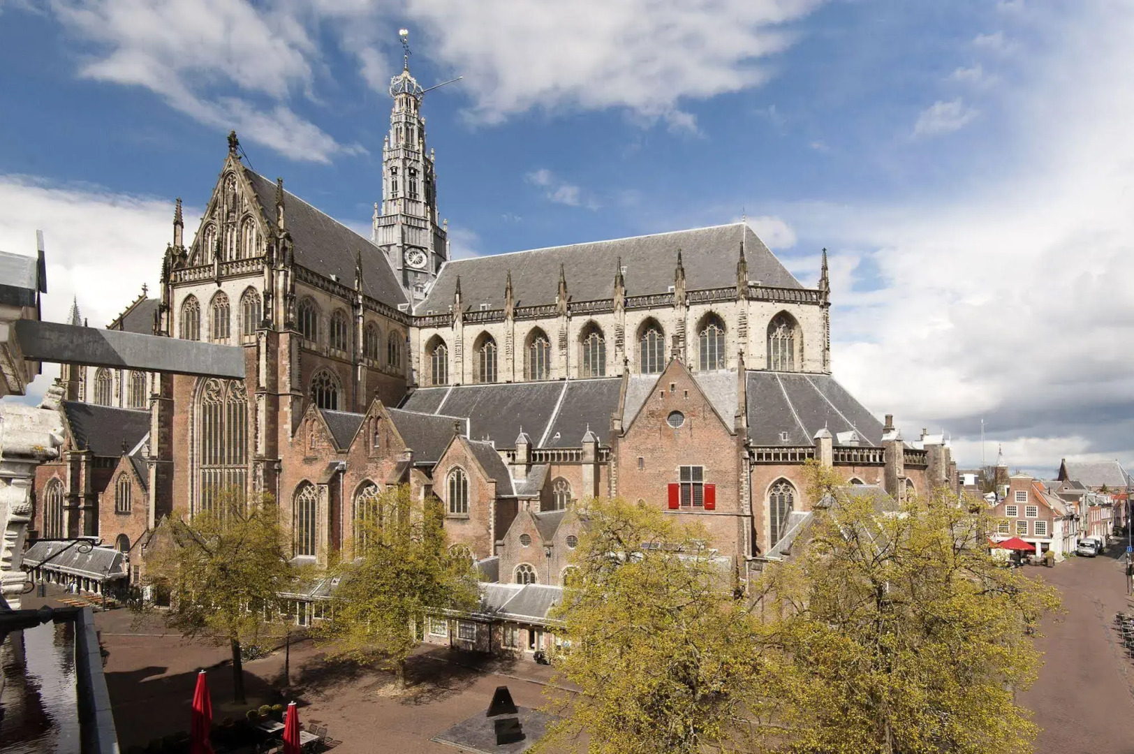 Ambassador City Centre Hotel