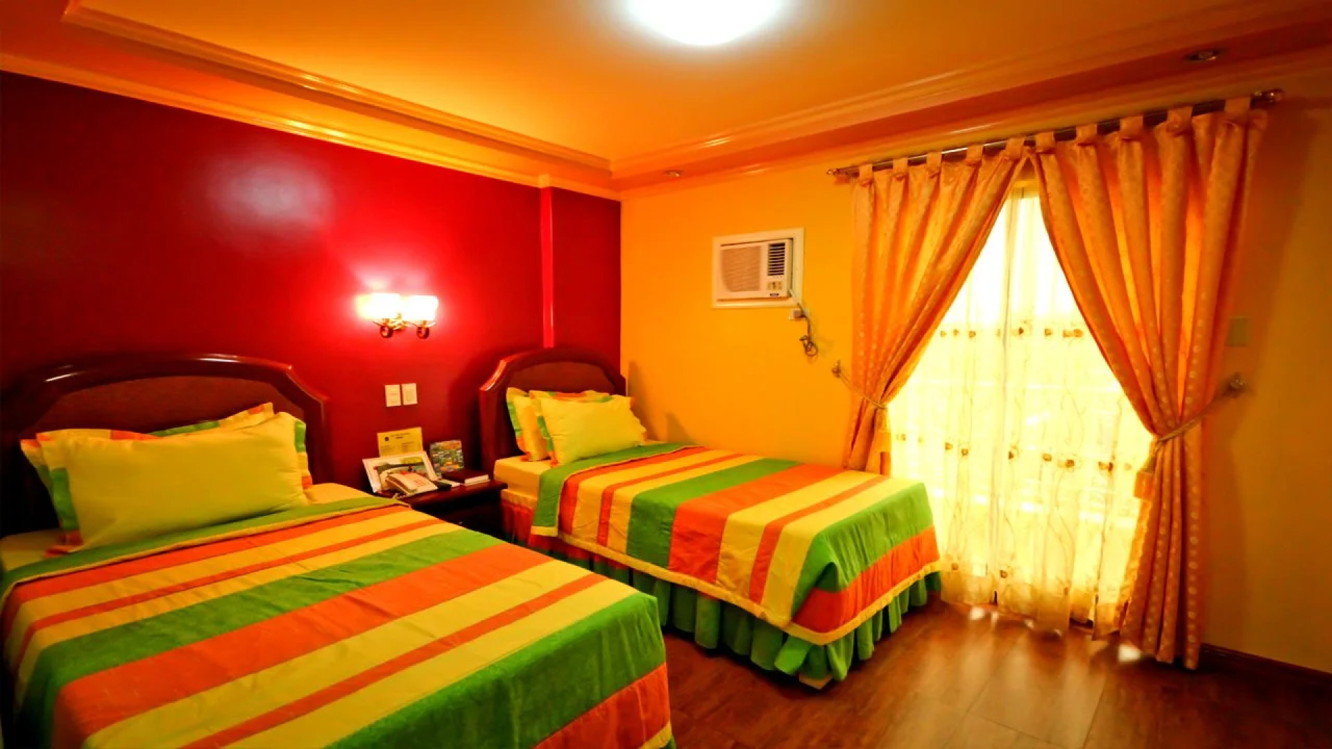 C & L Sea View Hotel