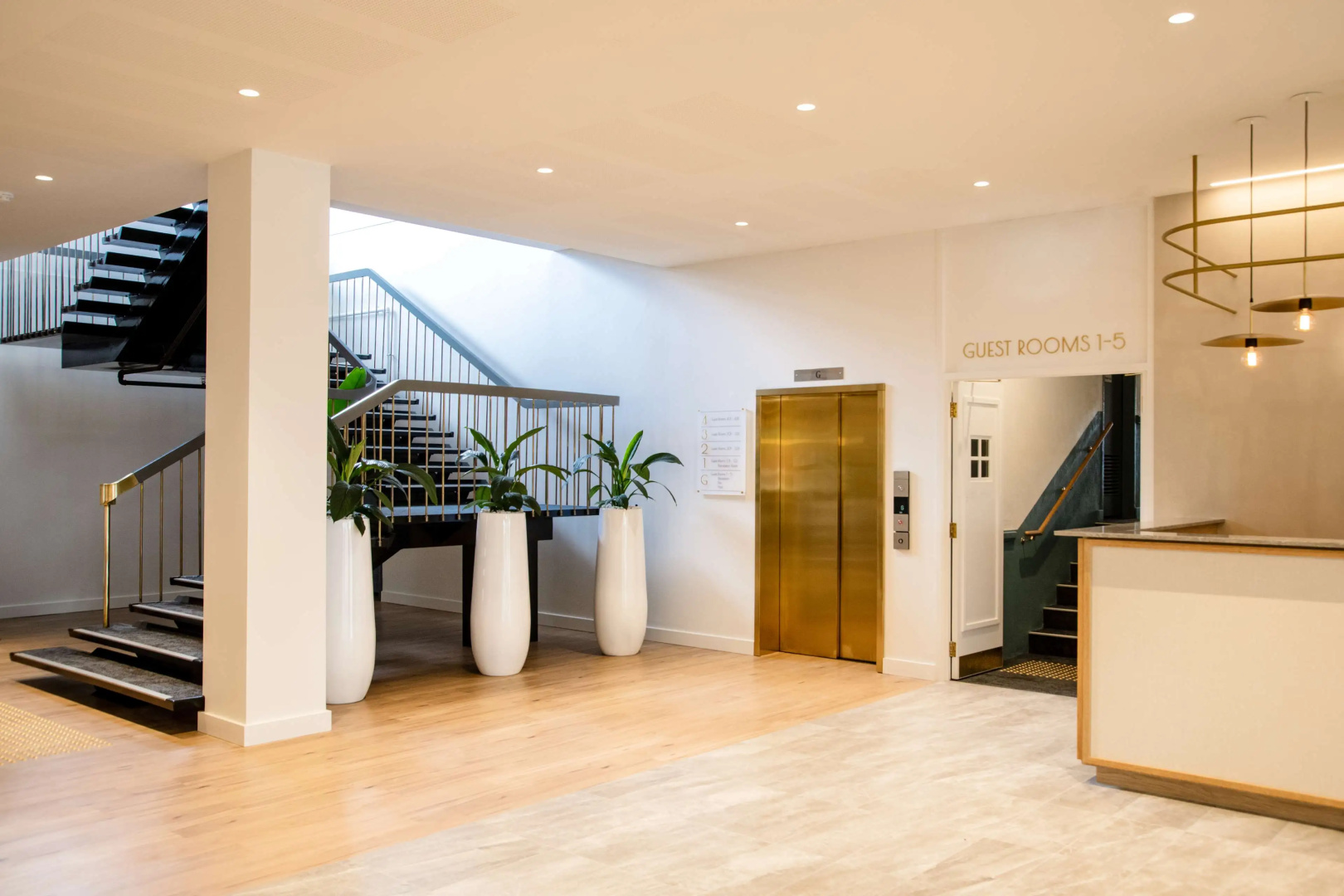Hotel Alba Adelaide