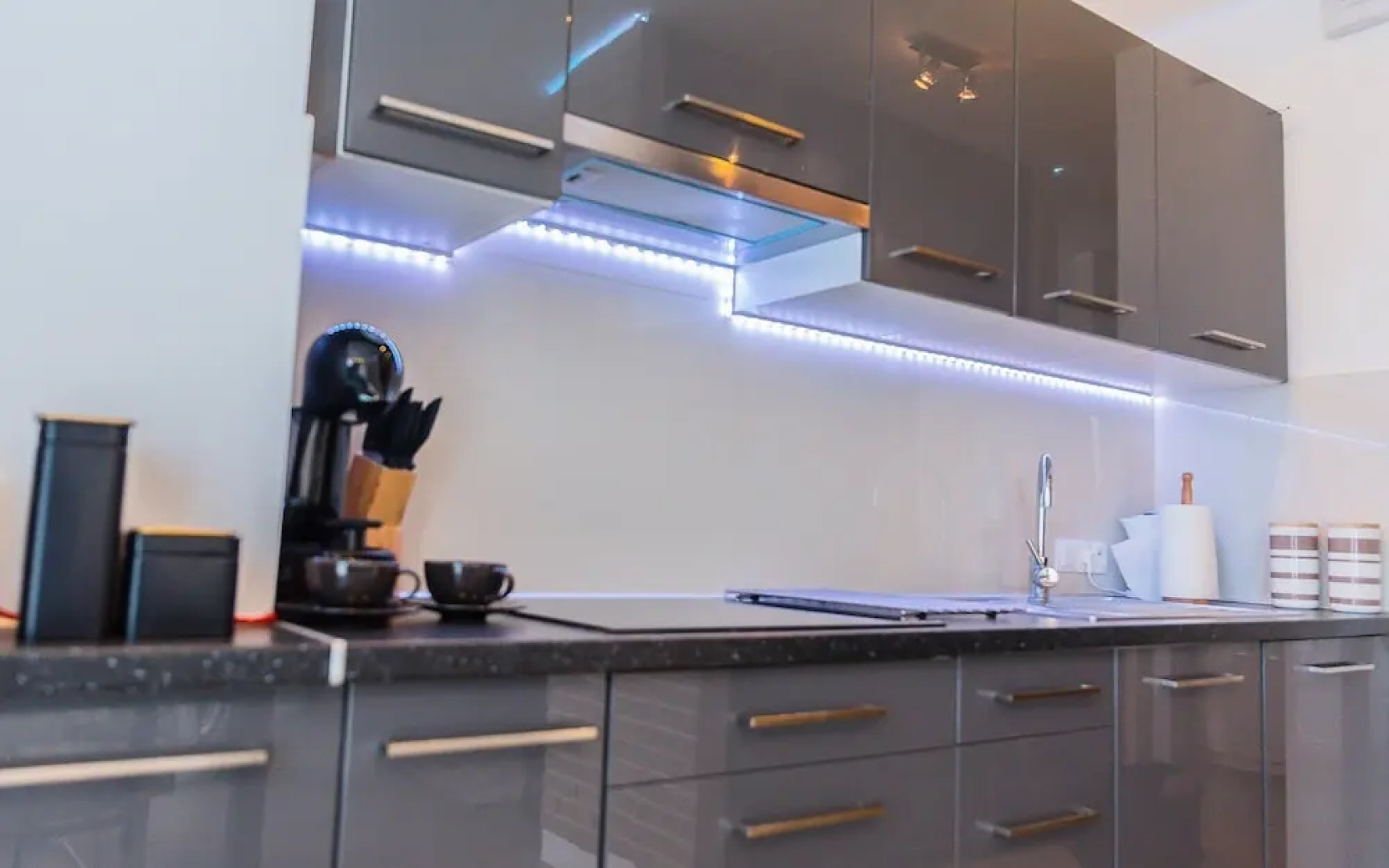 Easy Rent Apartments - SKY