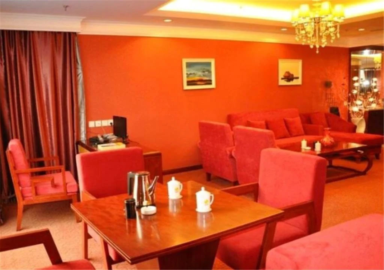 Liangshan Golden Beach Hotel