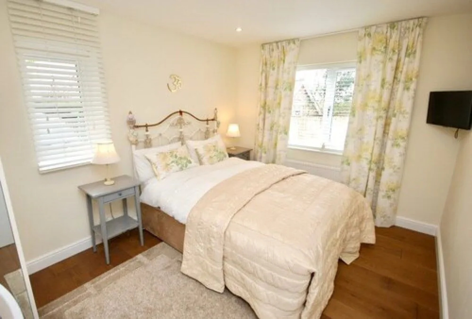 Chestnuts Bed & Breakfast