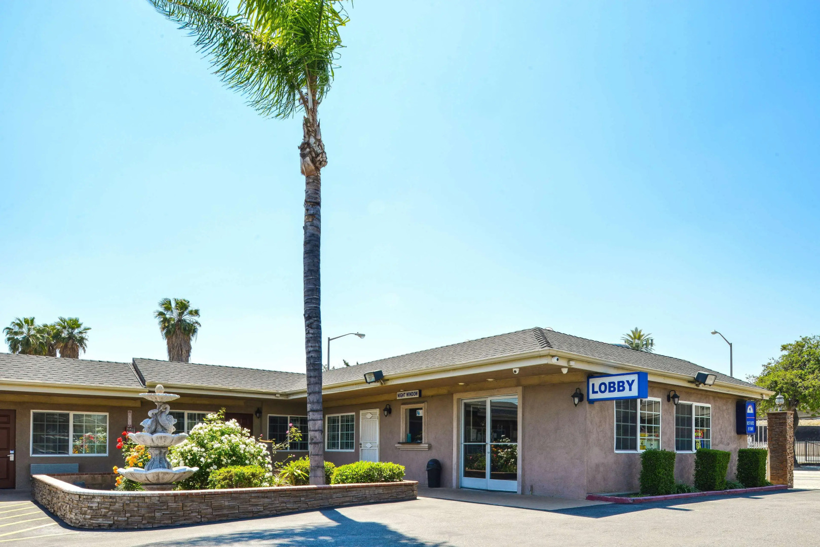 Americas Best Value Inn & Suites San Bernardino