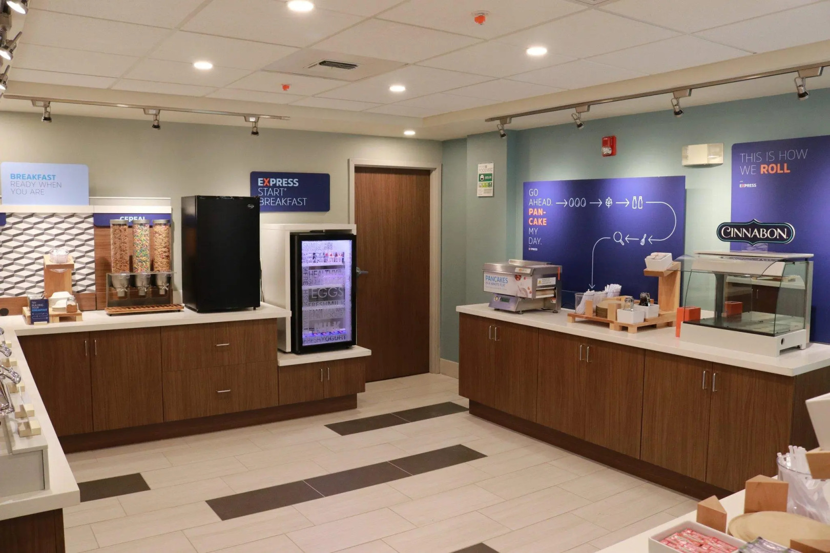 Holiday Inn Express Hotel & Suites SeaTac by IHG